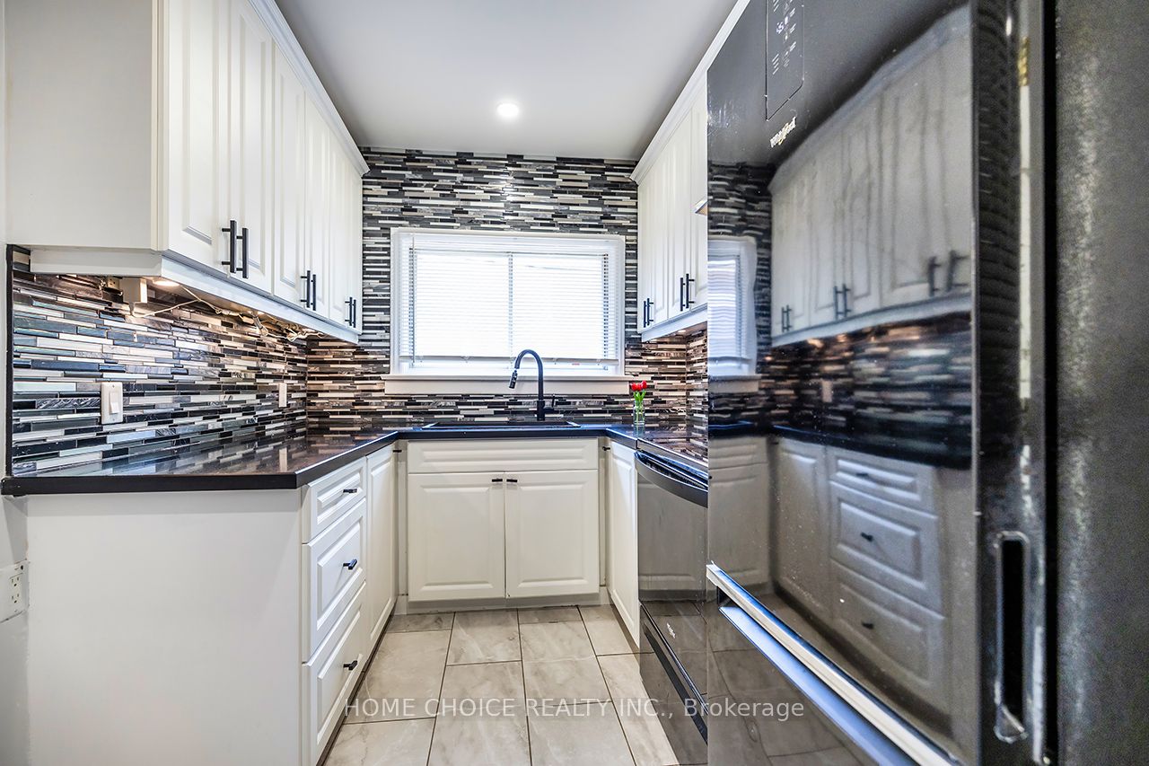 140 Gladstone Avenue Property Photo 16