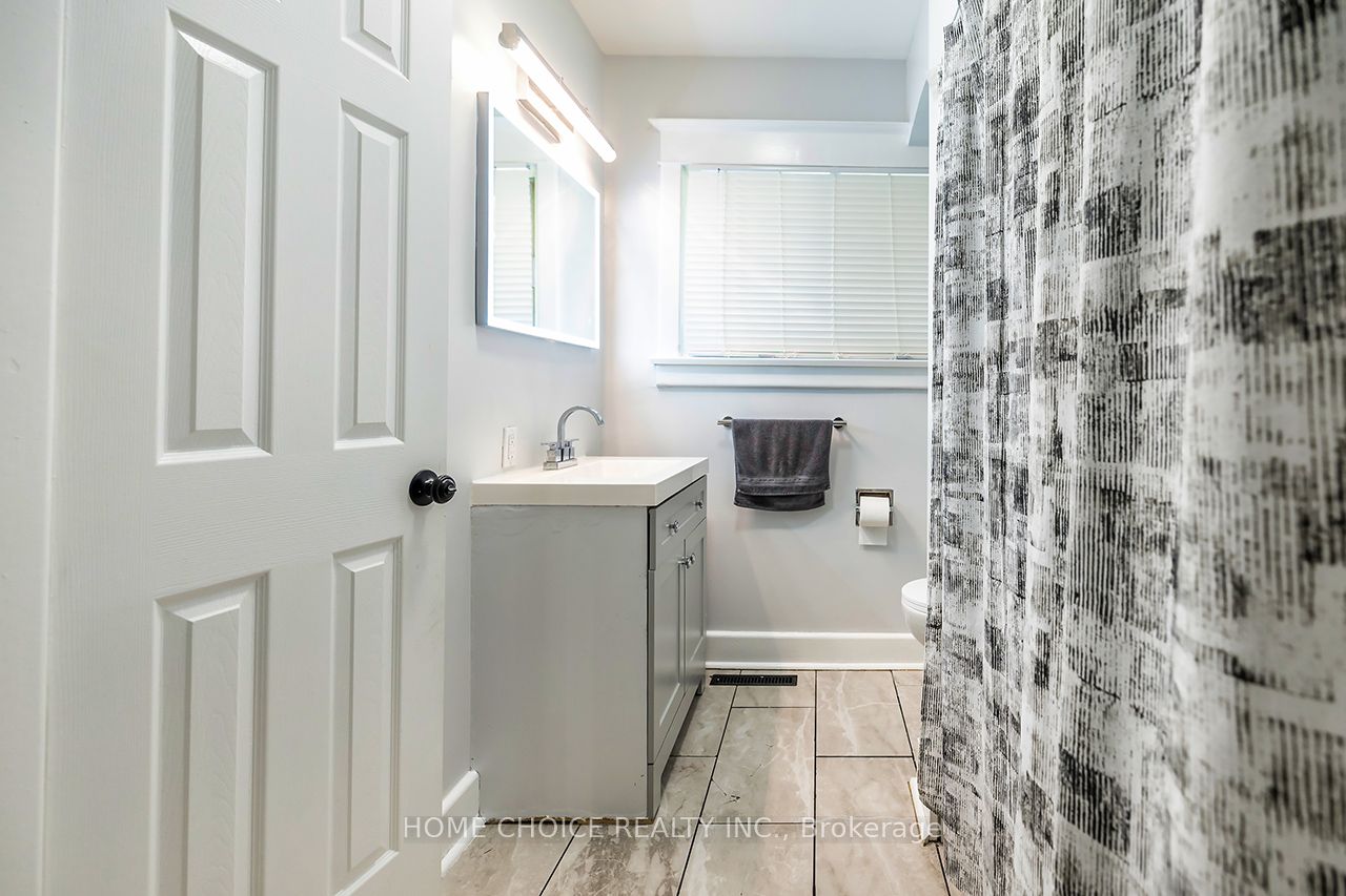 140 Gladstone Avenue Property Photo 21