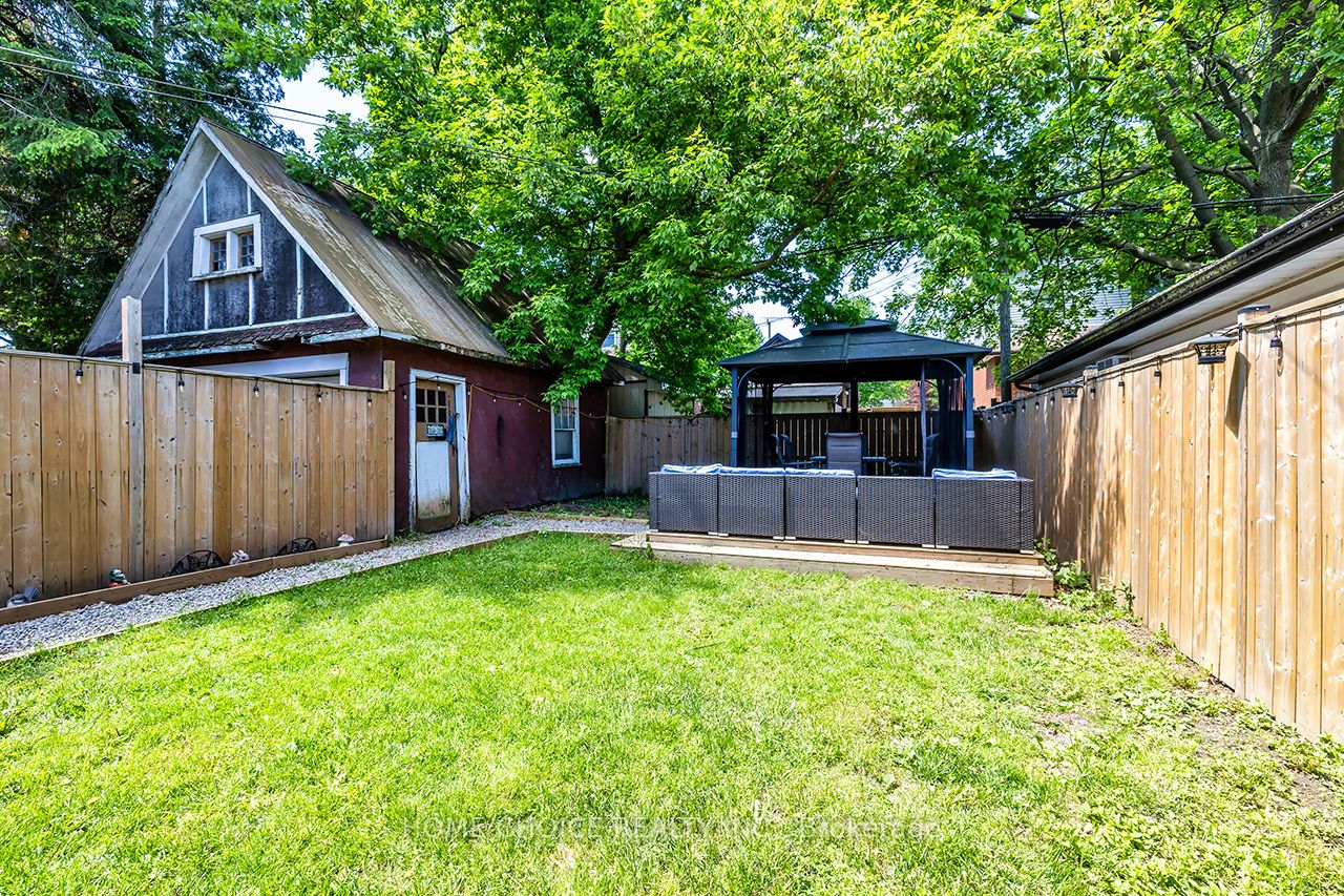 140 Gladstone Avenue Property Photo 34