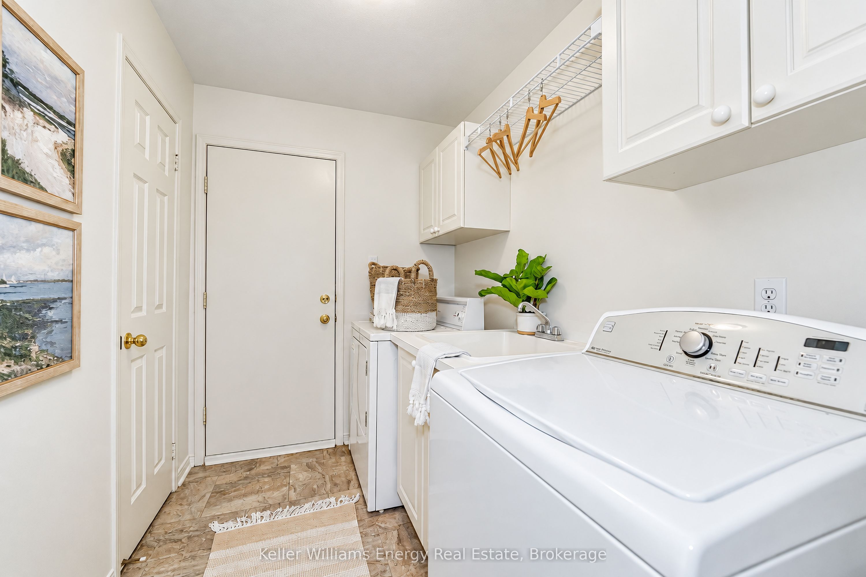 16 Amber Court Property Photo 15
