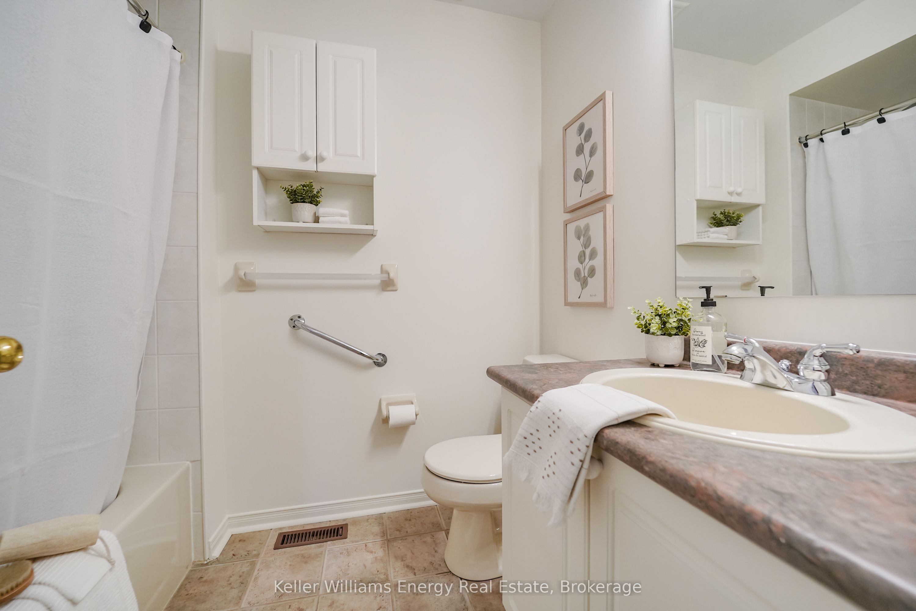 16 Amber Court Property Photo 16