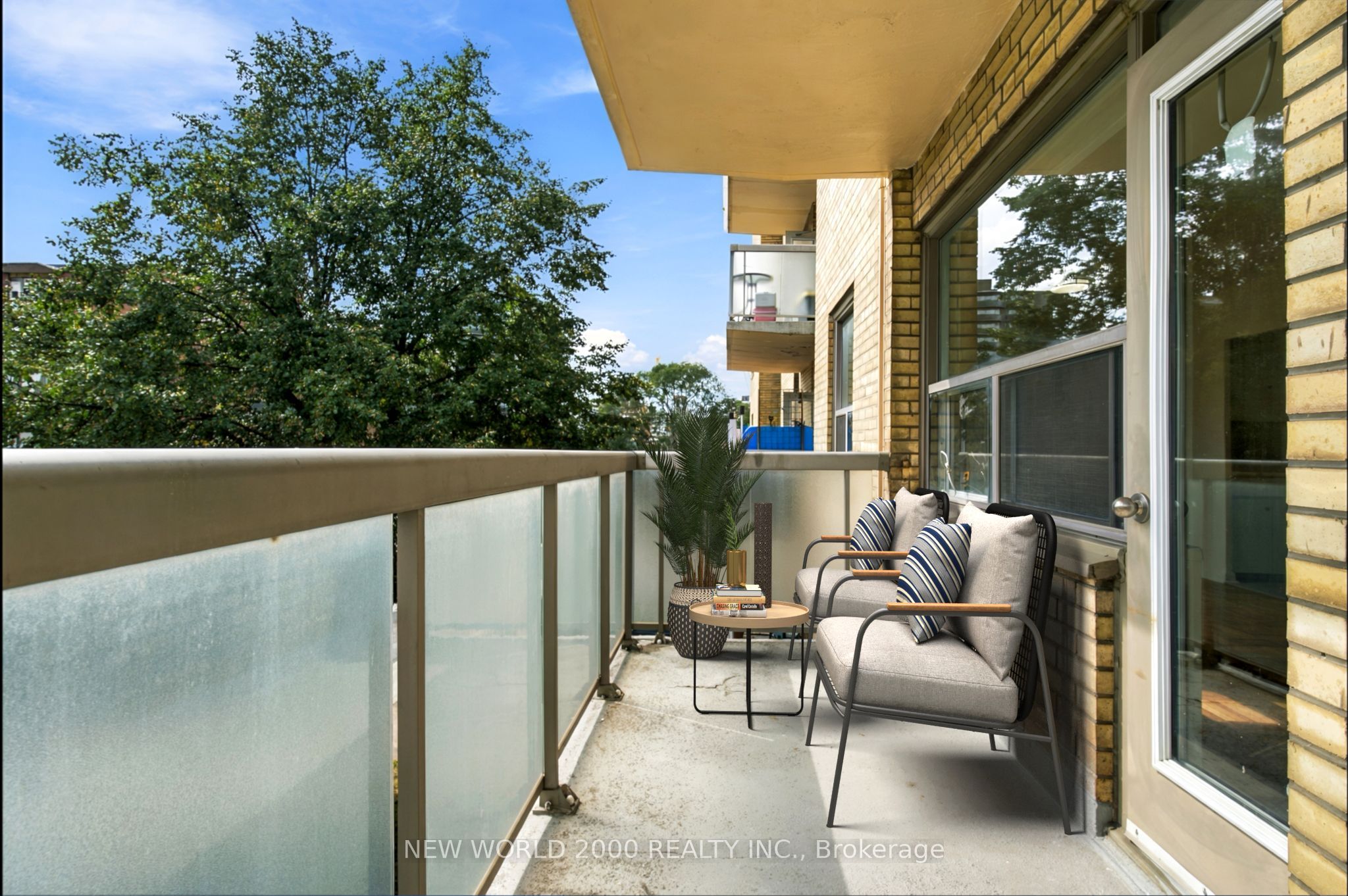 190 Cosburn Avenue 303 Property Photo 6