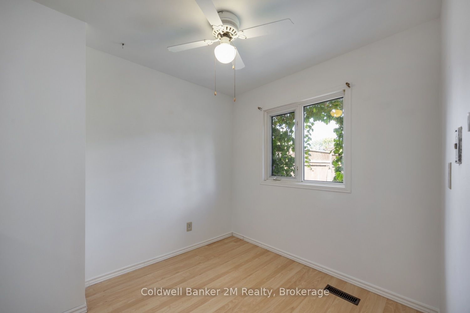 1161 Trowbridge Court Property Photo 5
