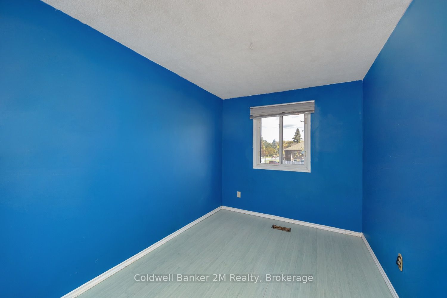 1161 Trowbridge Court Property Photo 12