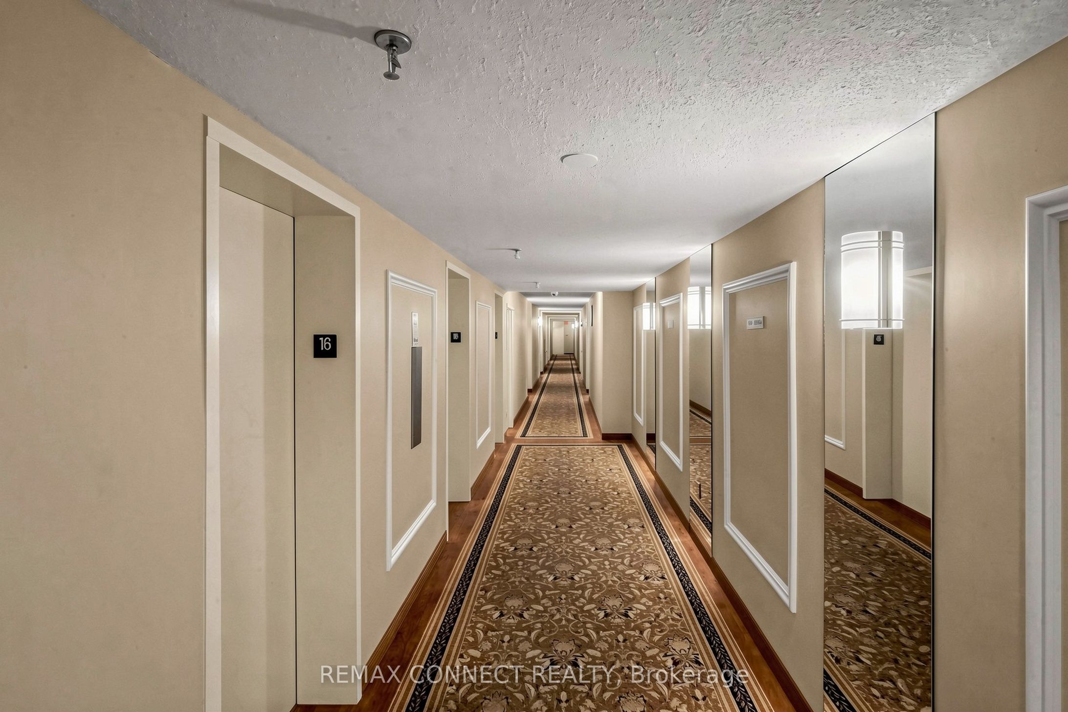 121 Ling Road 1614 Property Photo 4