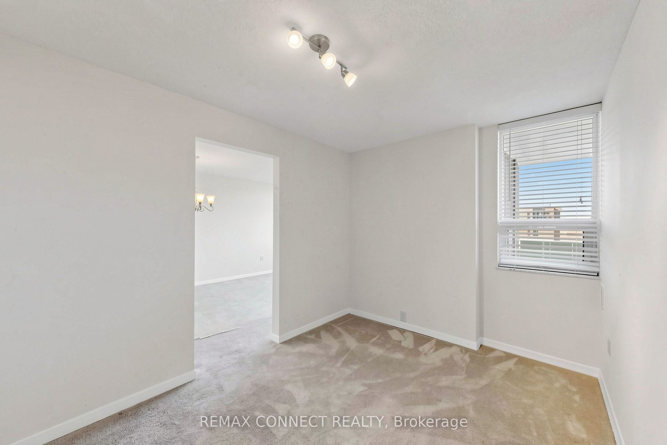 121 Ling Road 1614 Property Photo 26