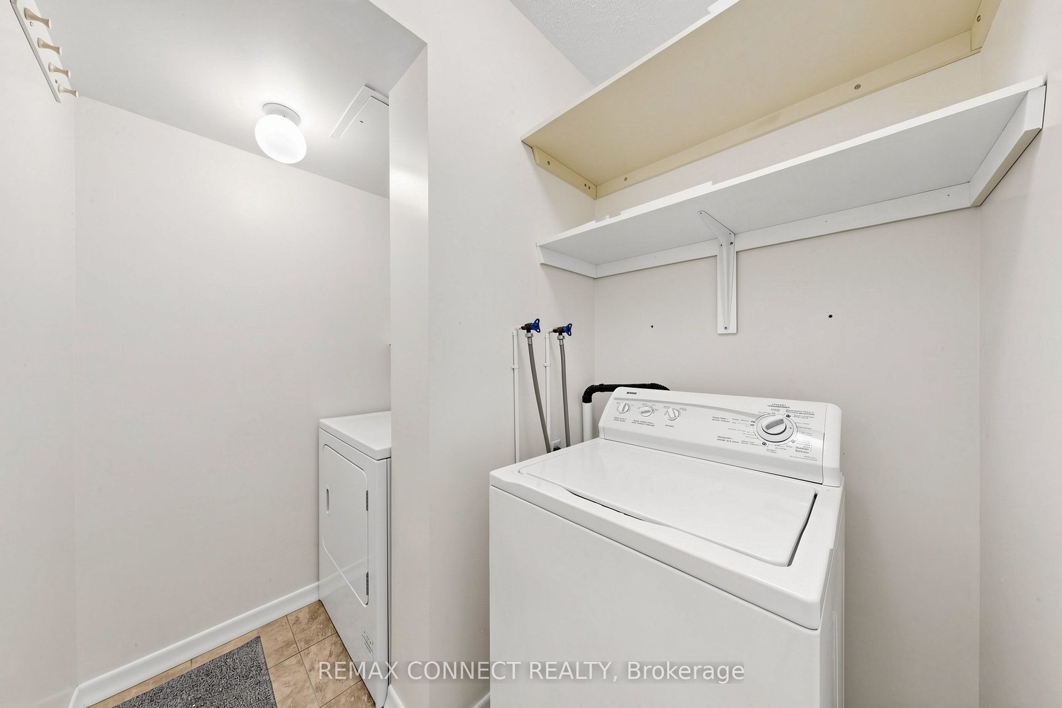 121 Ling Road 1614 Property Photo 31