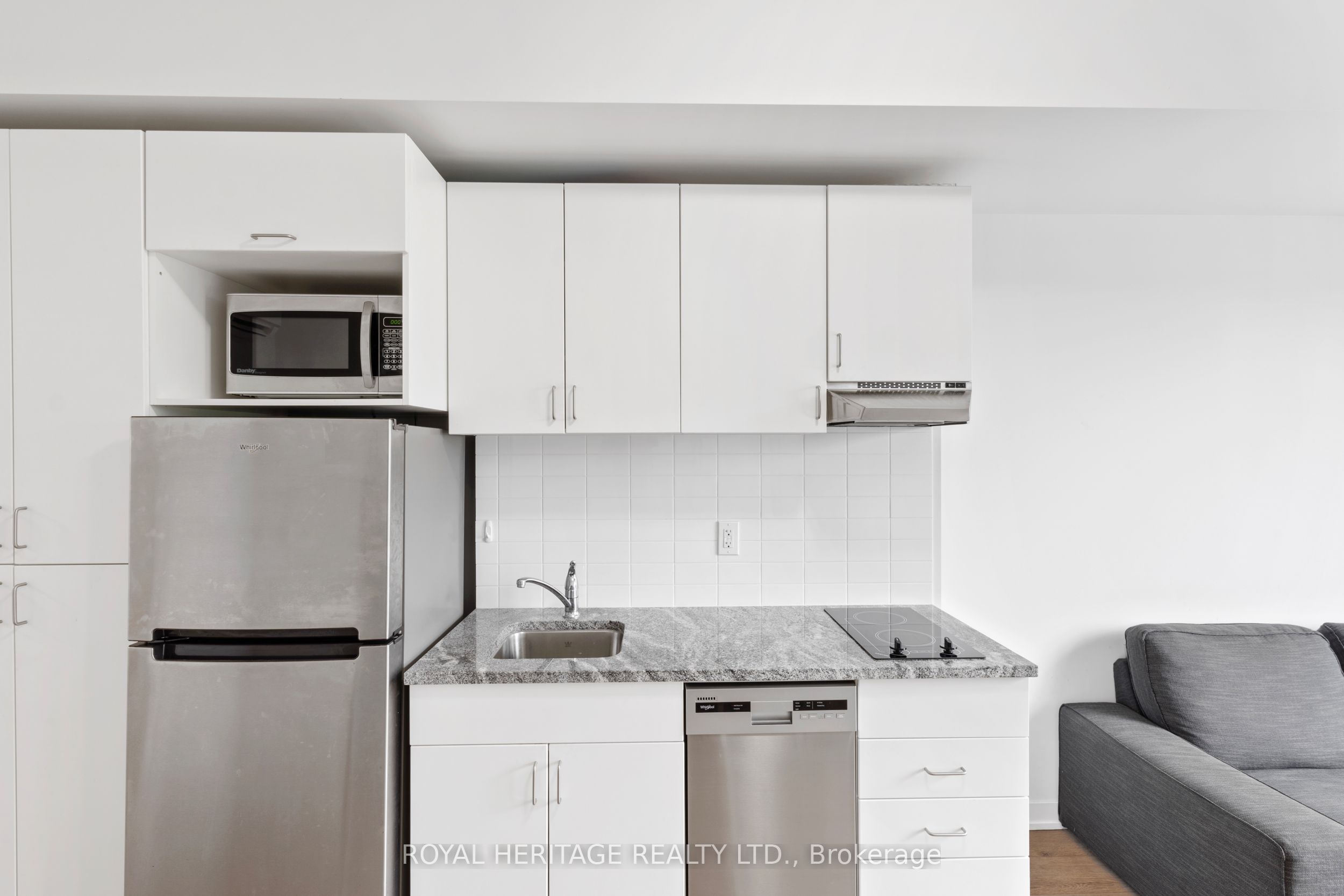 1800 Simcoe Street N 307 Property Photo 6