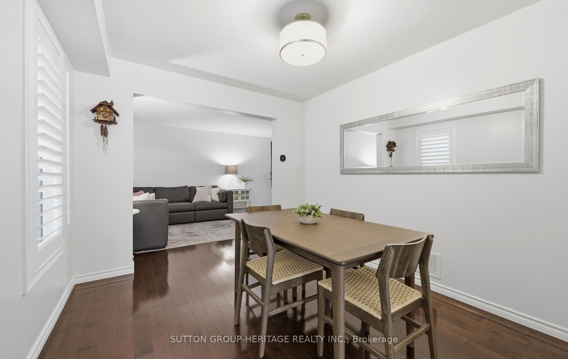 664 Eramosa Crescent Property Photo 14