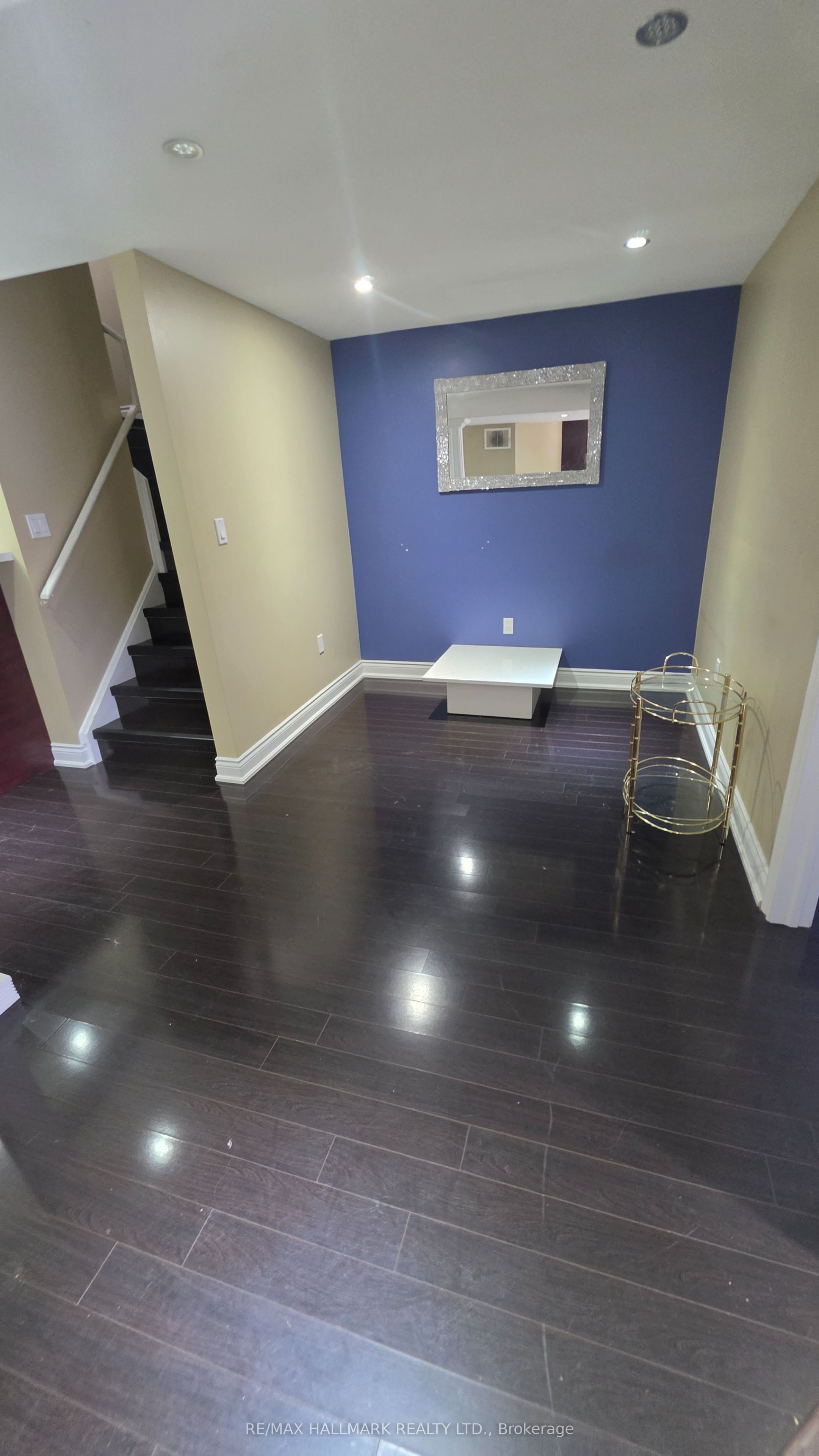 325 Porte Road Lower Level Property Photo 24