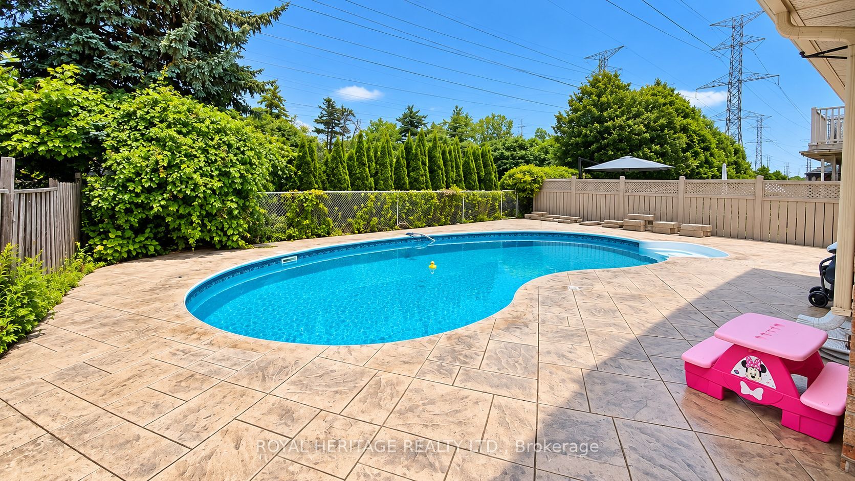 1221 Fieldstone Circle Property Photo 42