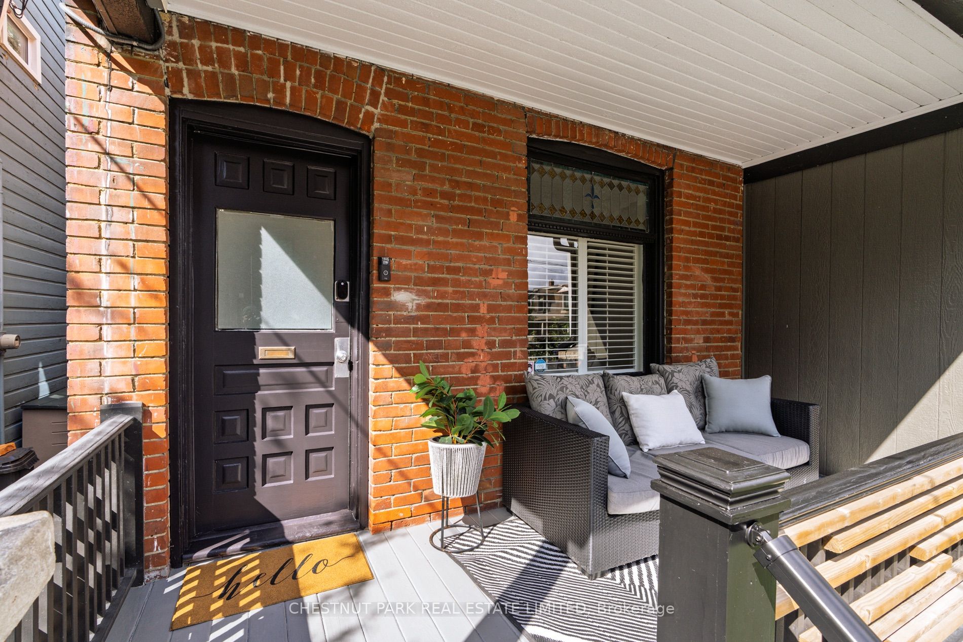86 Cambridge Avenue Property Photo 3