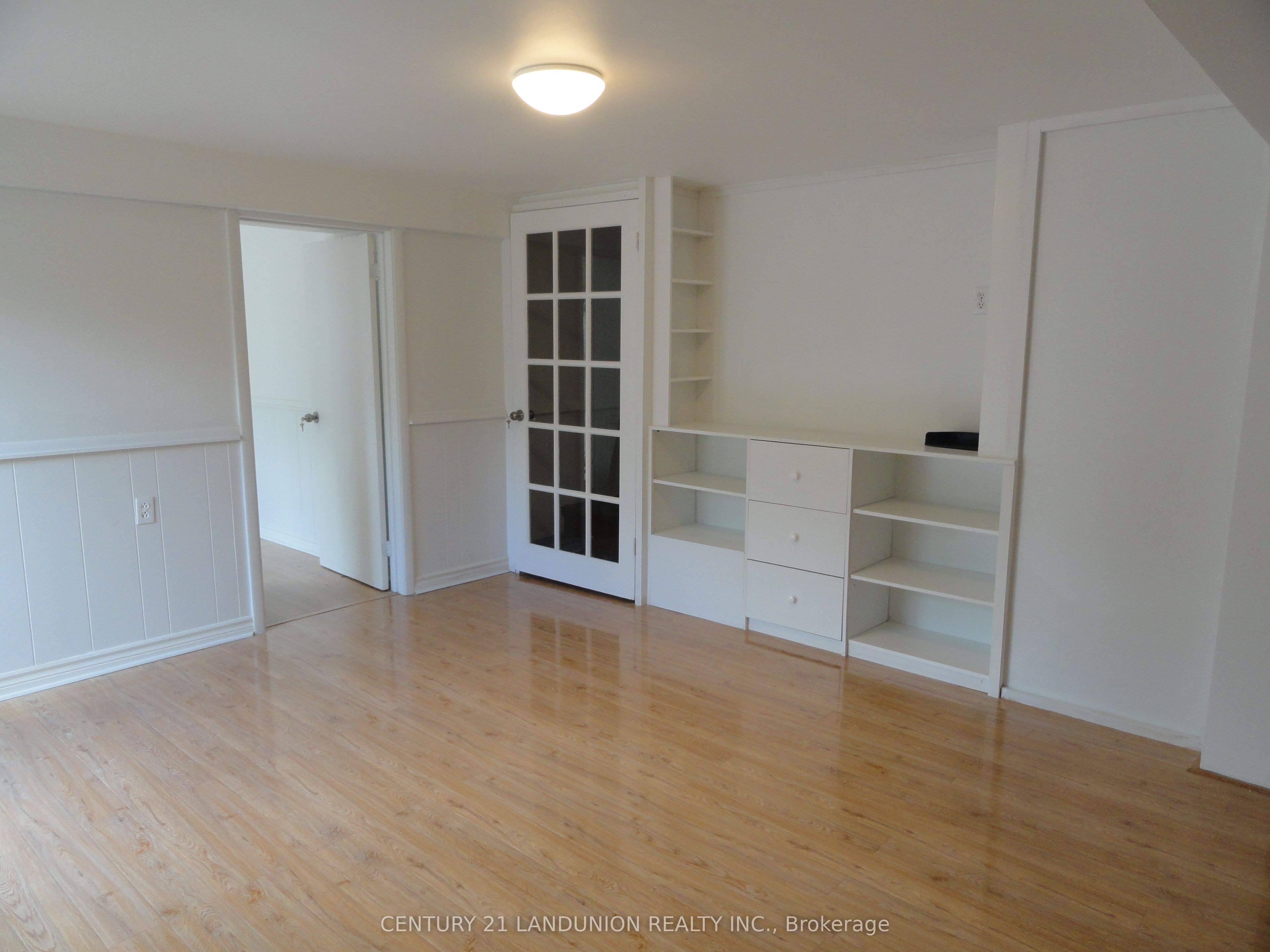 36 Roundwood Court N Basement Property Photo 4