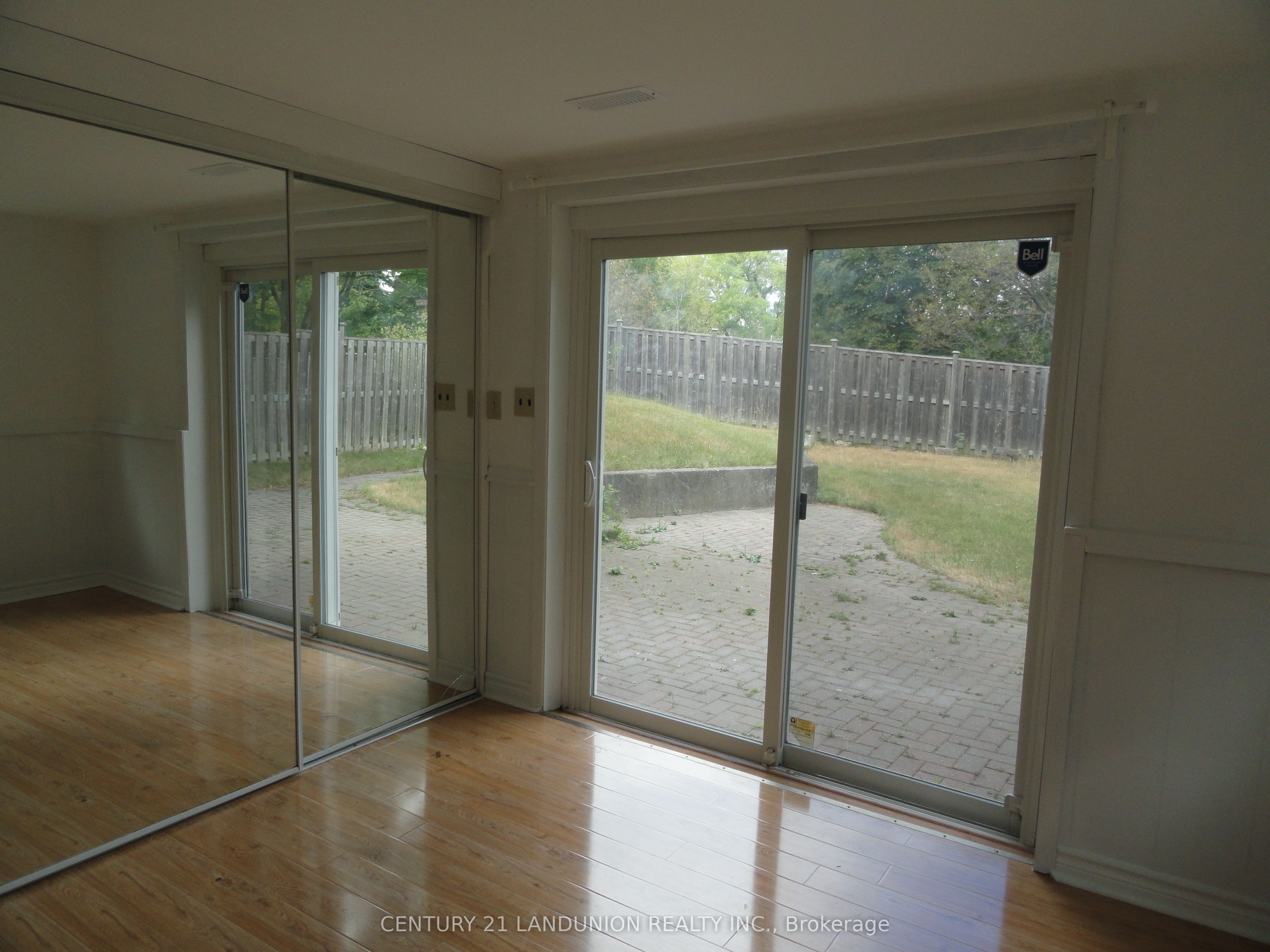36 Roundwood Court N Basement Property Photo 5