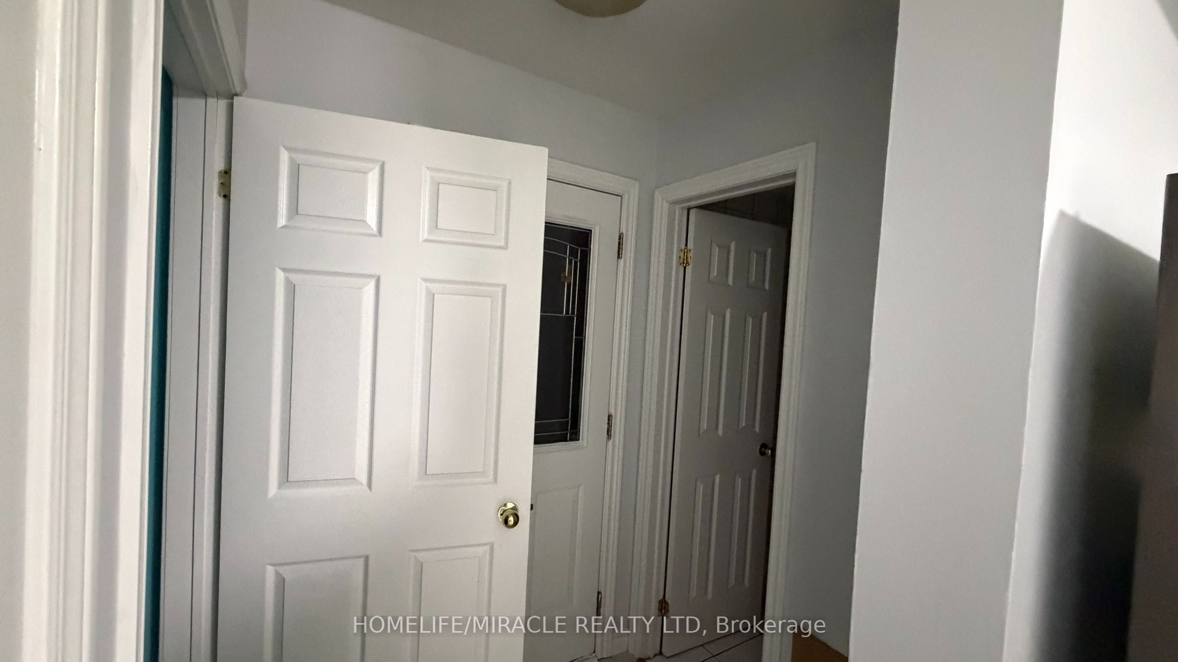 89 Dunsfold Drive Property Photo 7
