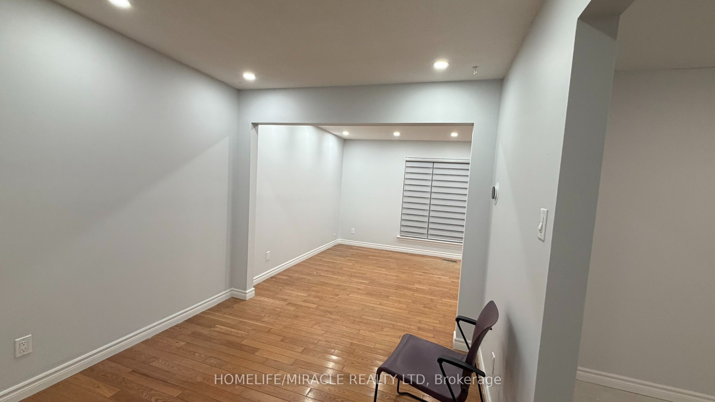 89 Dunsfold Drive Property Photo 11