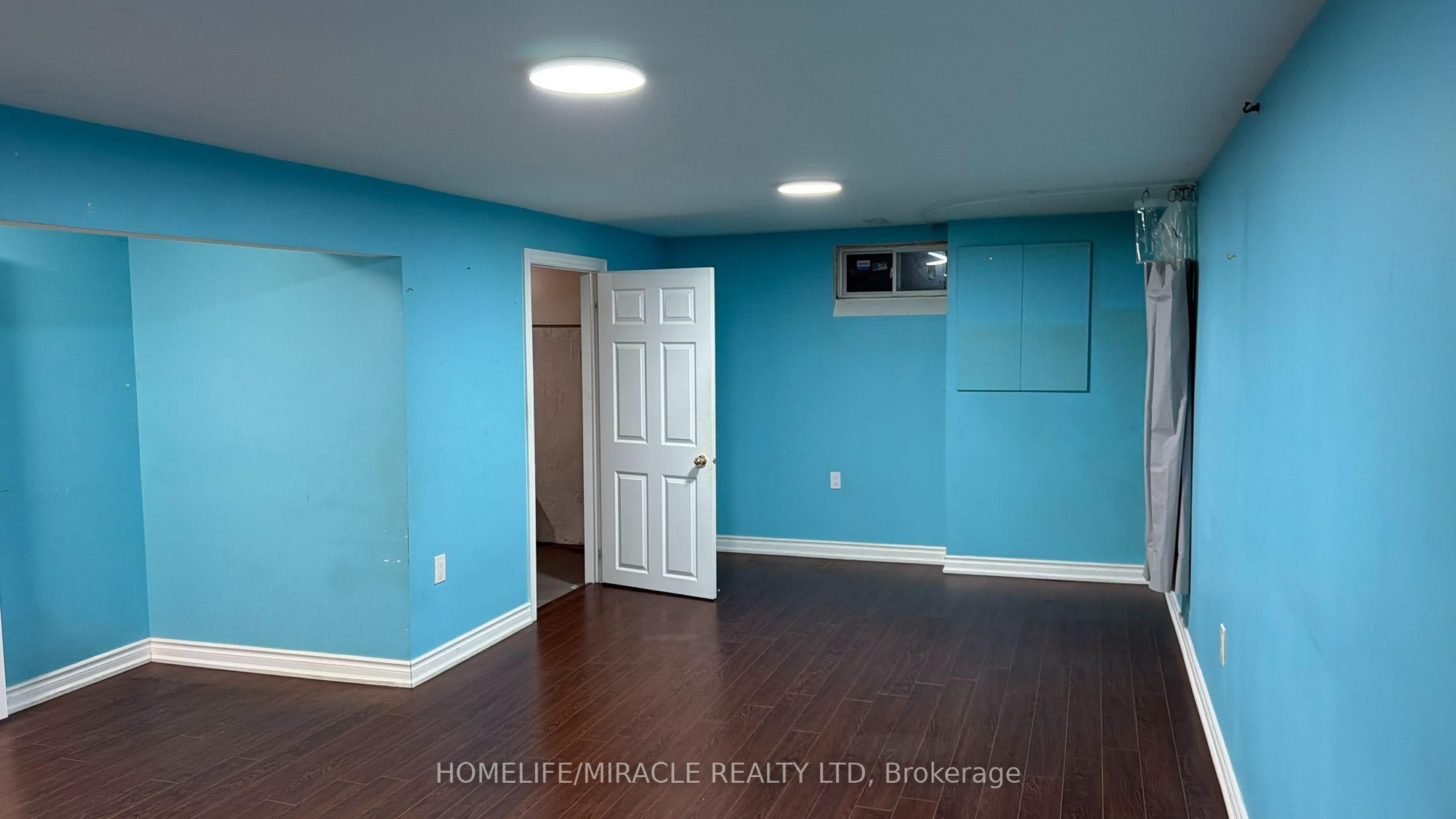 89 Dunsfold Drive Property Photo 22
