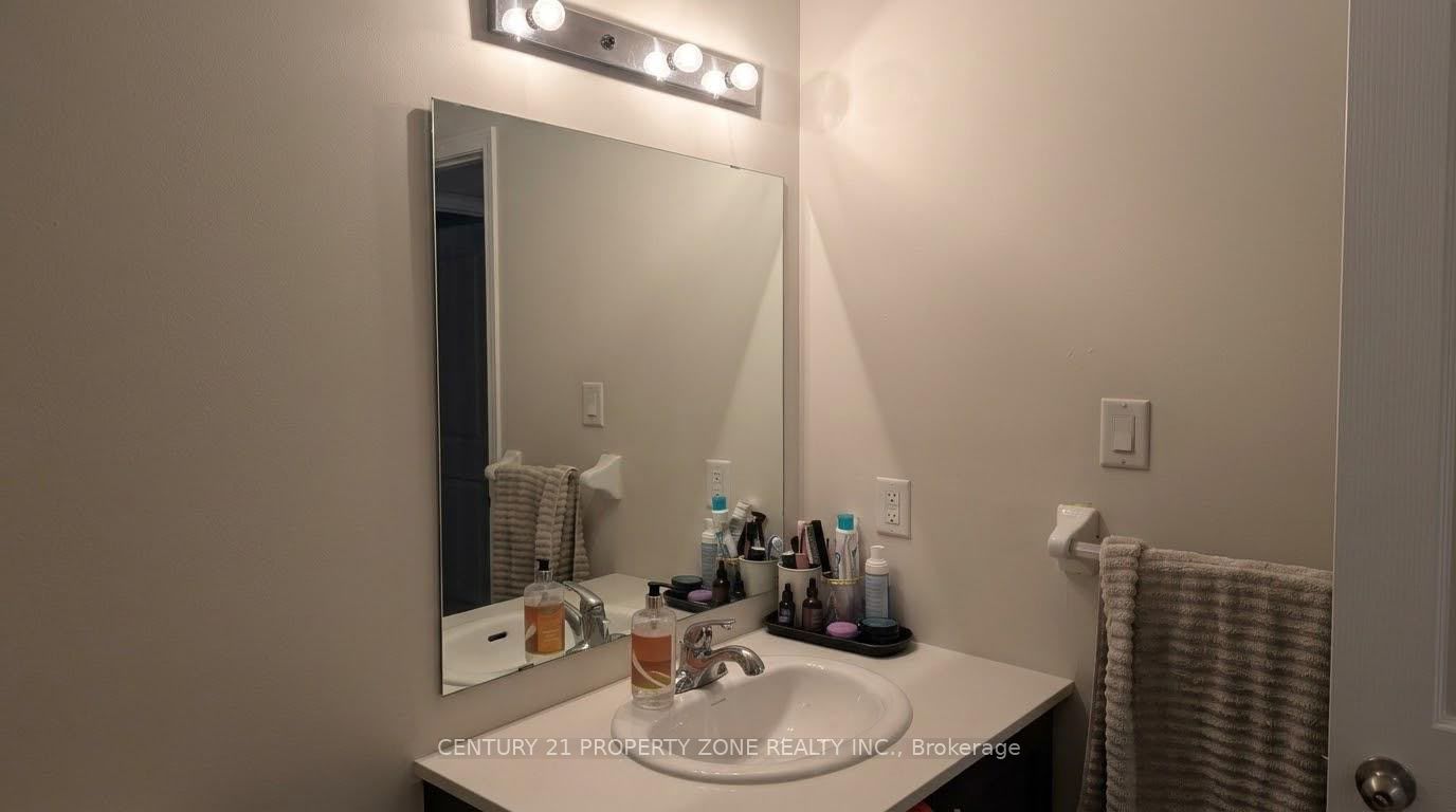 485 Beresford Path 10 Property Photo 11