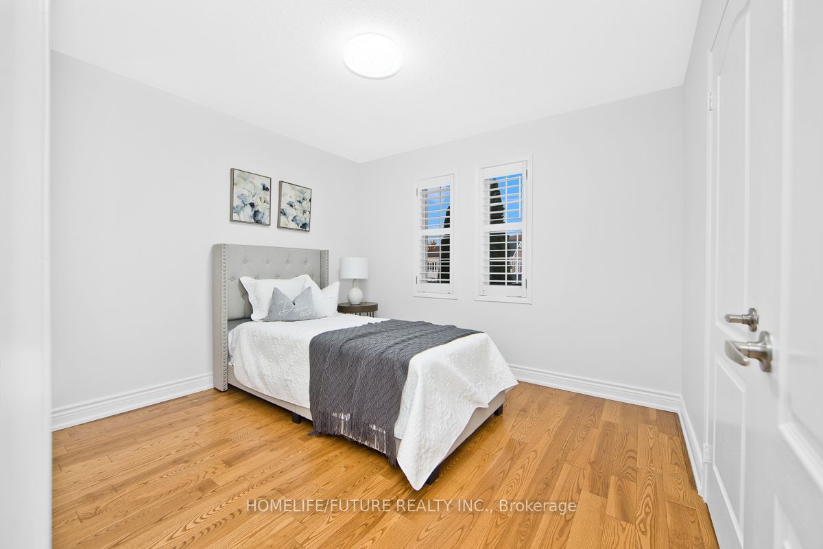 25 Thackery Drive Property Photo 22