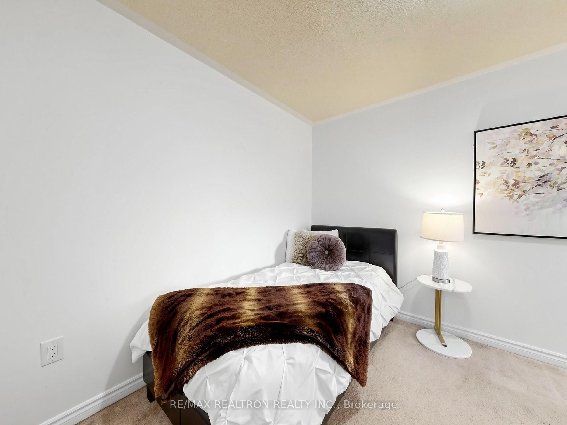 1072 Clipper Lane Property Photo 31