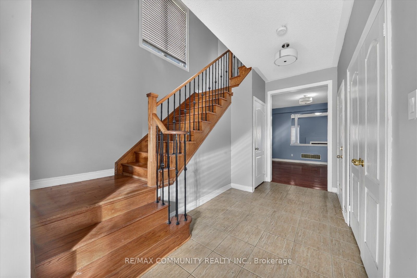 1550 Bruny Avenue Main Property Photo 6