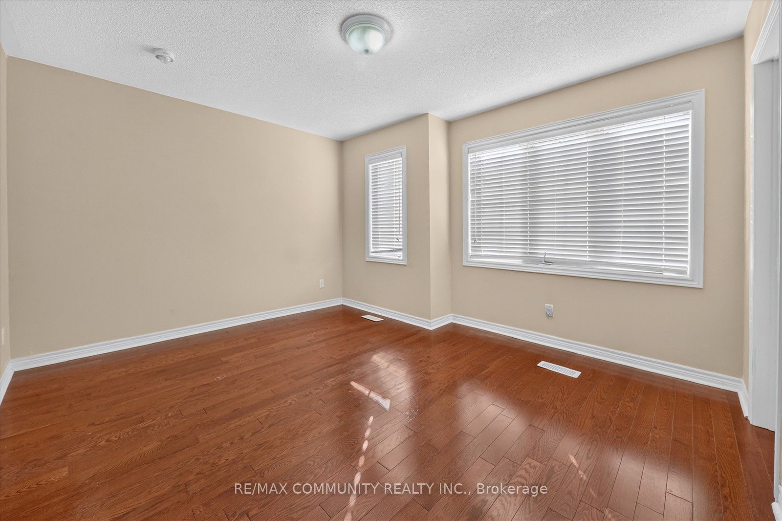 1550 Bruny Avenue Main Property Photo 24