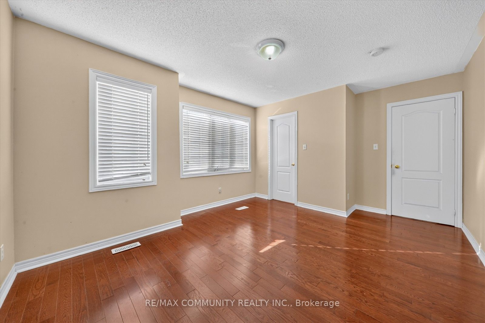 1550 Bruny Avenue Main Property Photo 25