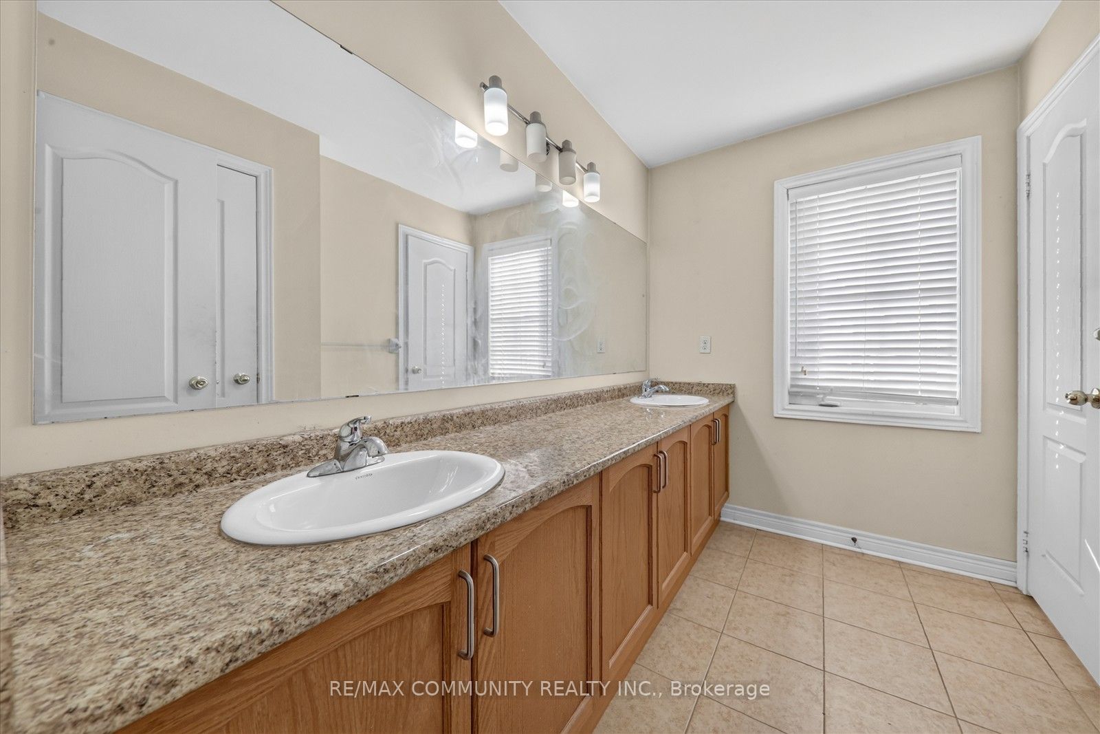 1550 Bruny Avenue Main Property Photo 26
