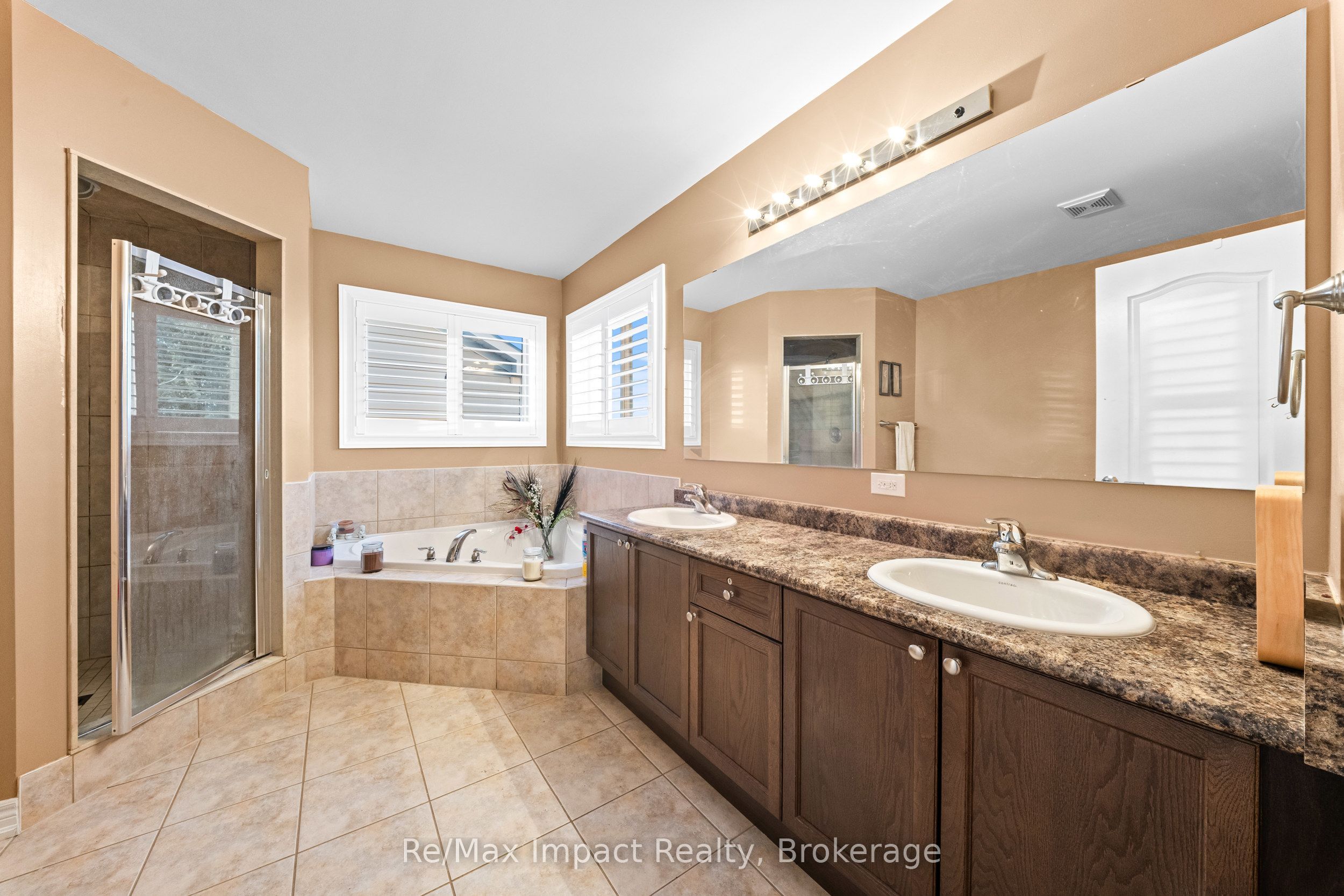 1688 Finkle Drive Property Photo 11