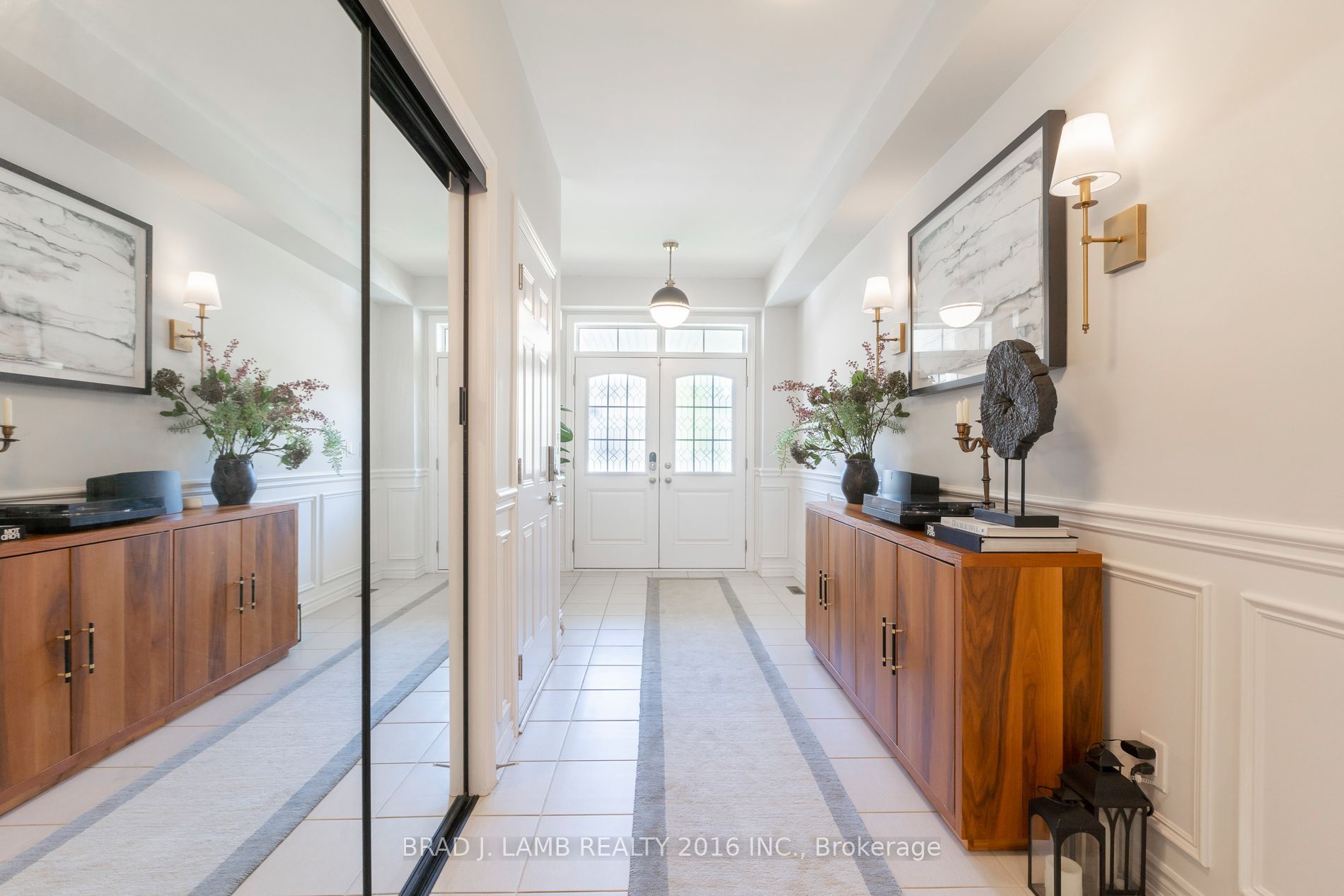 57 Sutcliffe Drive Property Photo 3