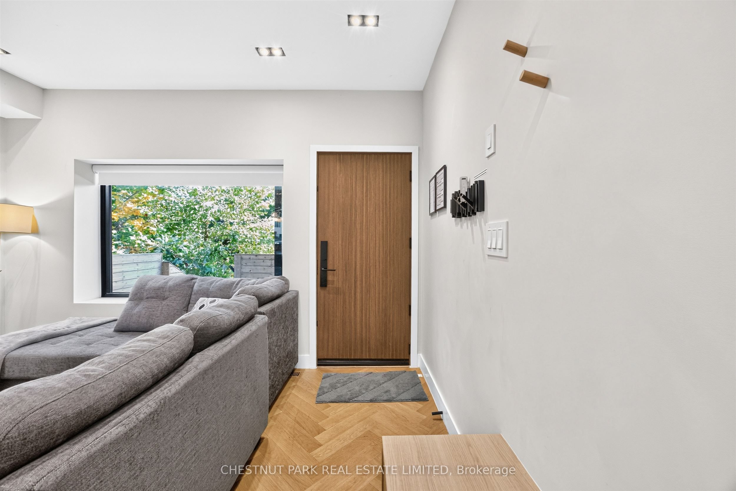 26 Caroline Avenue Property Photo 3