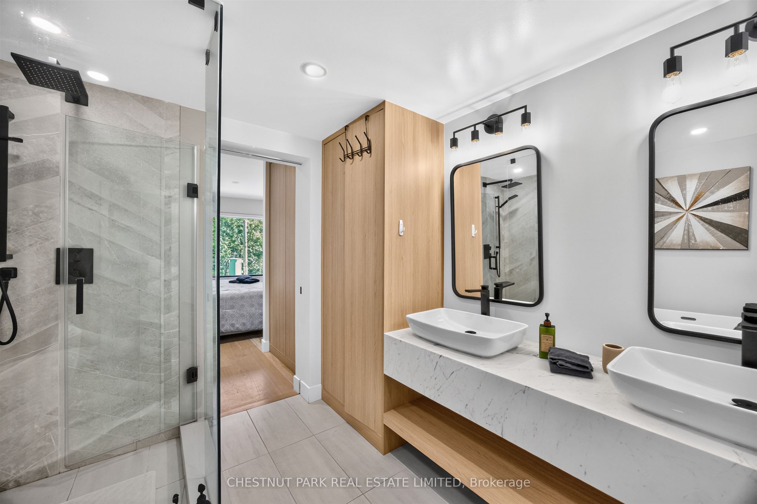 26 Caroline Avenue Property Photo 24