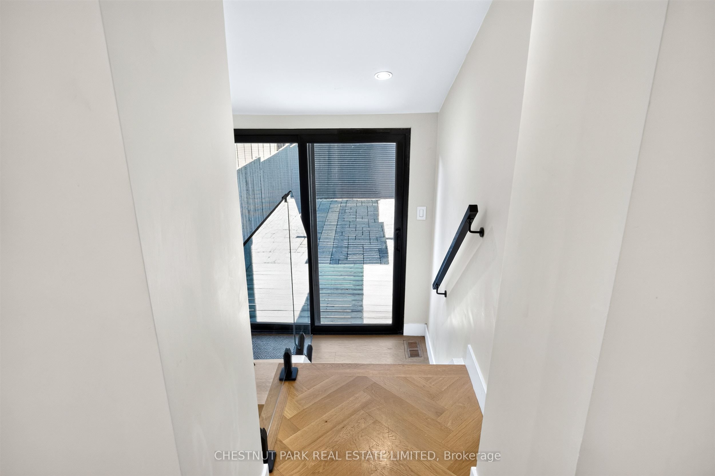 26 Caroline Avenue Property Photo 43