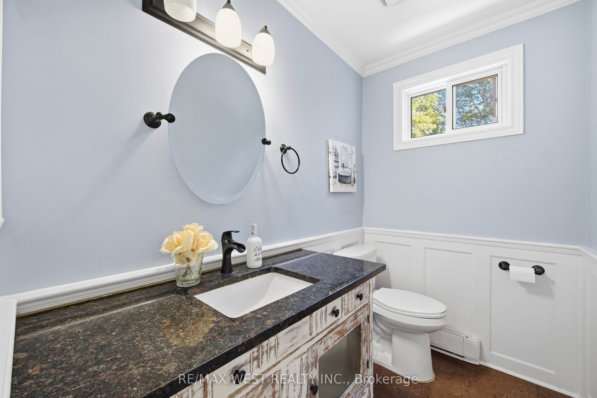 441 Paddington Crescent Property Photo 17