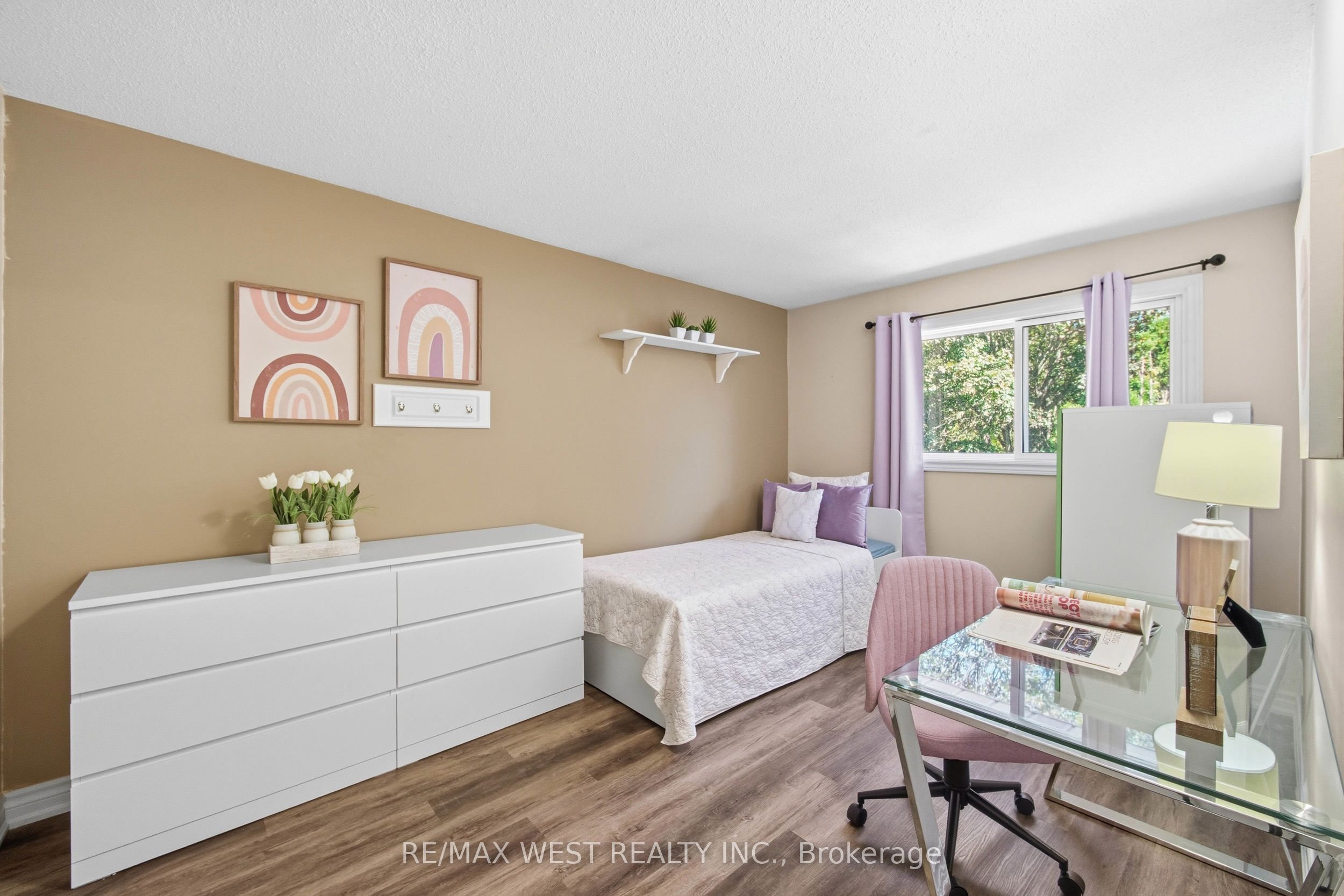 441 Paddington Crescent Property Photo 25