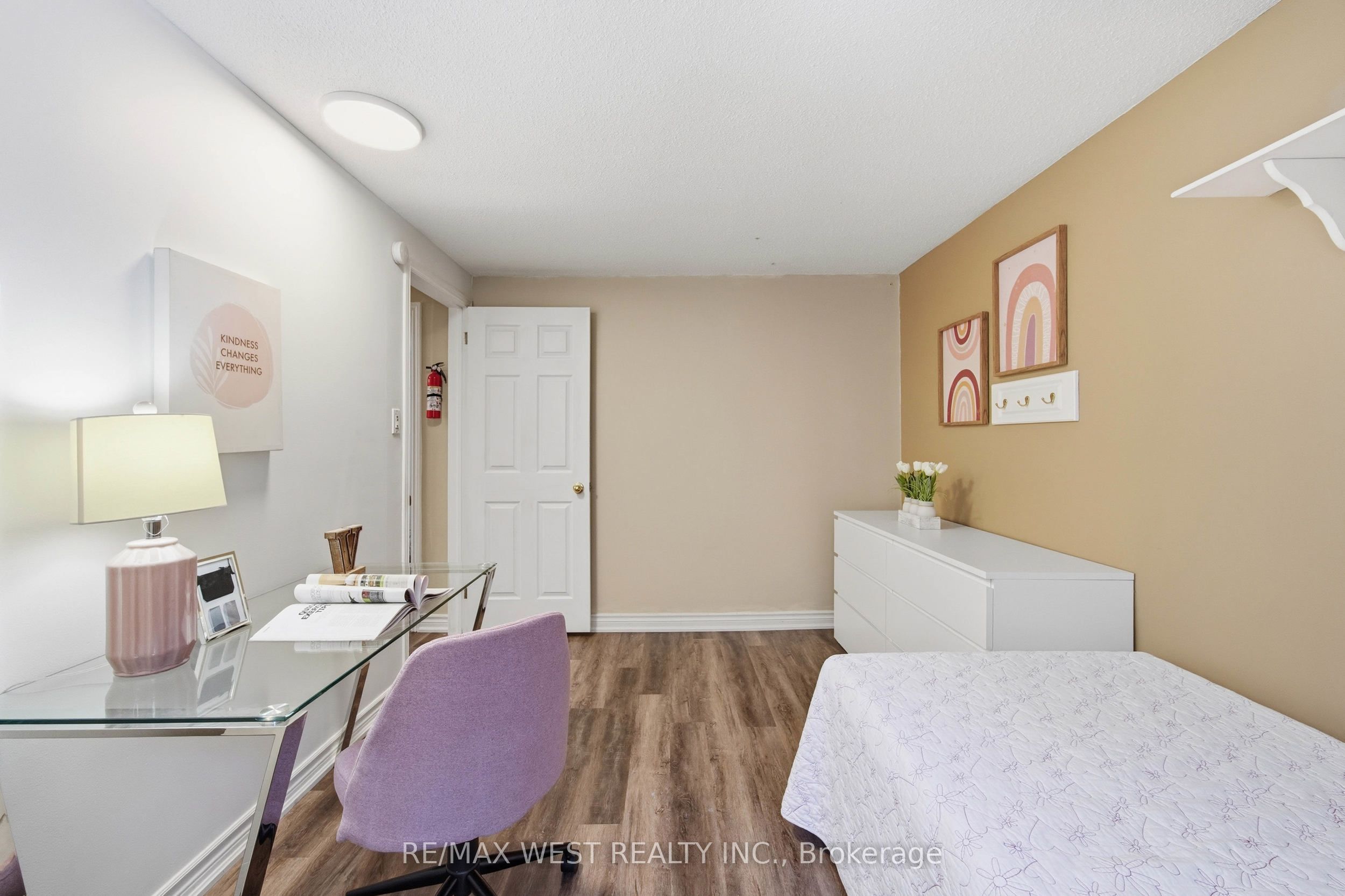 441 Paddington Crescent Property Photo 26