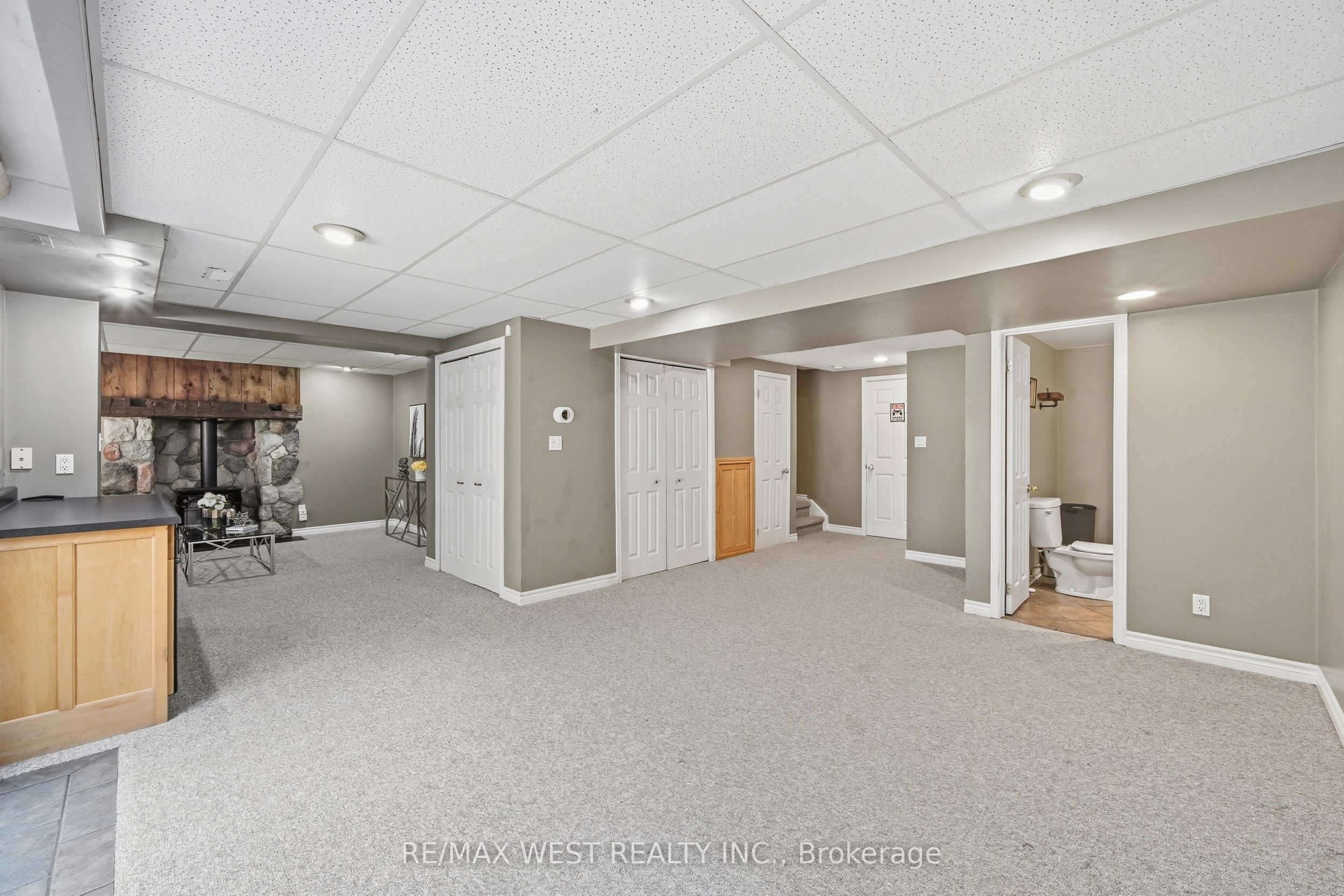 441 Paddington Crescent Property Photo 28