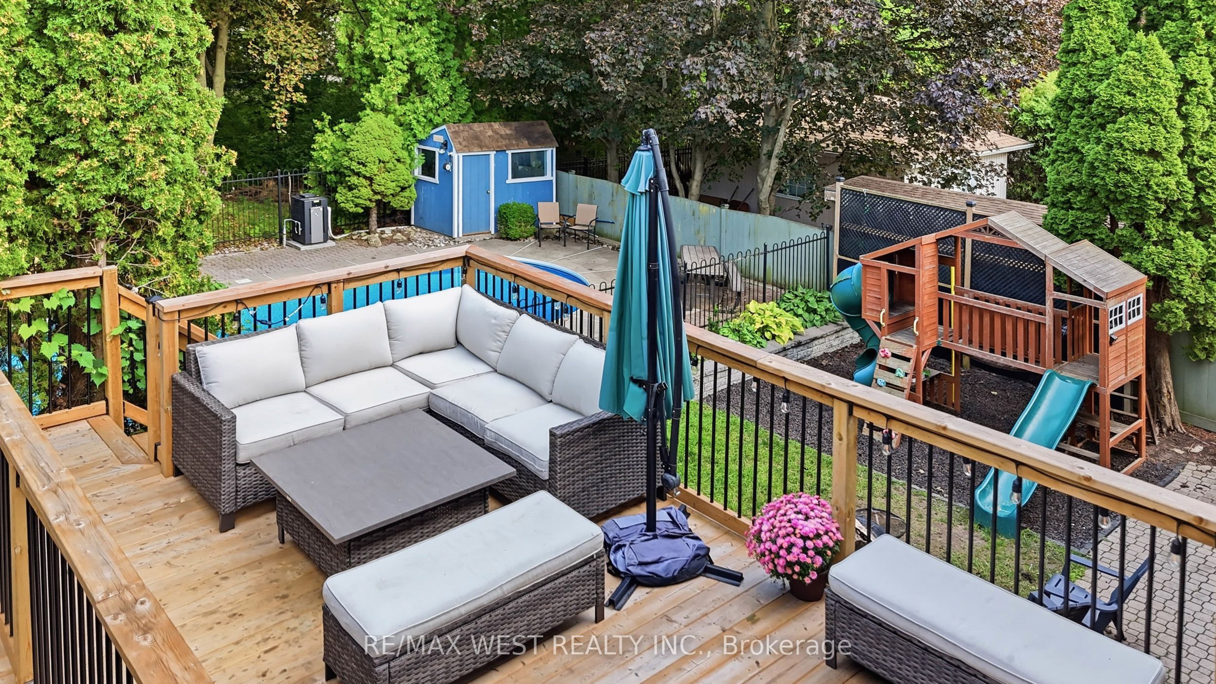 441 Paddington Crescent Property Photo 38