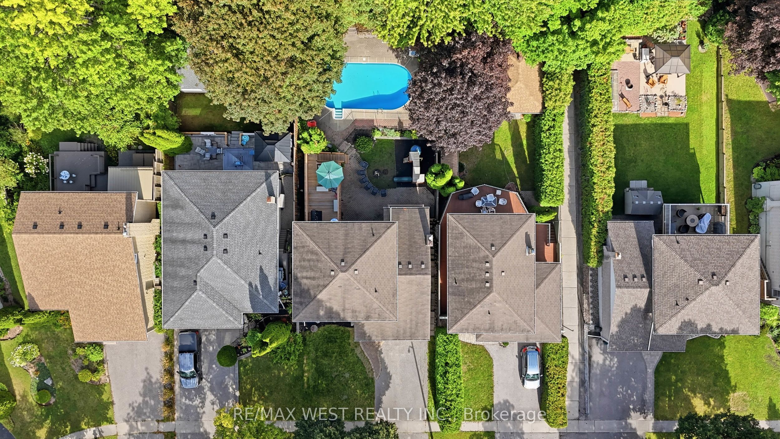 441 Paddington Crescent Property Photo 42
