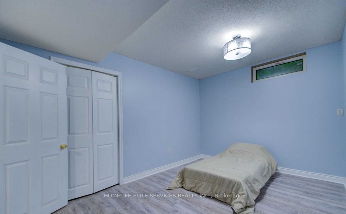 764 Meadowvale Road Bsmt Property Photo 15