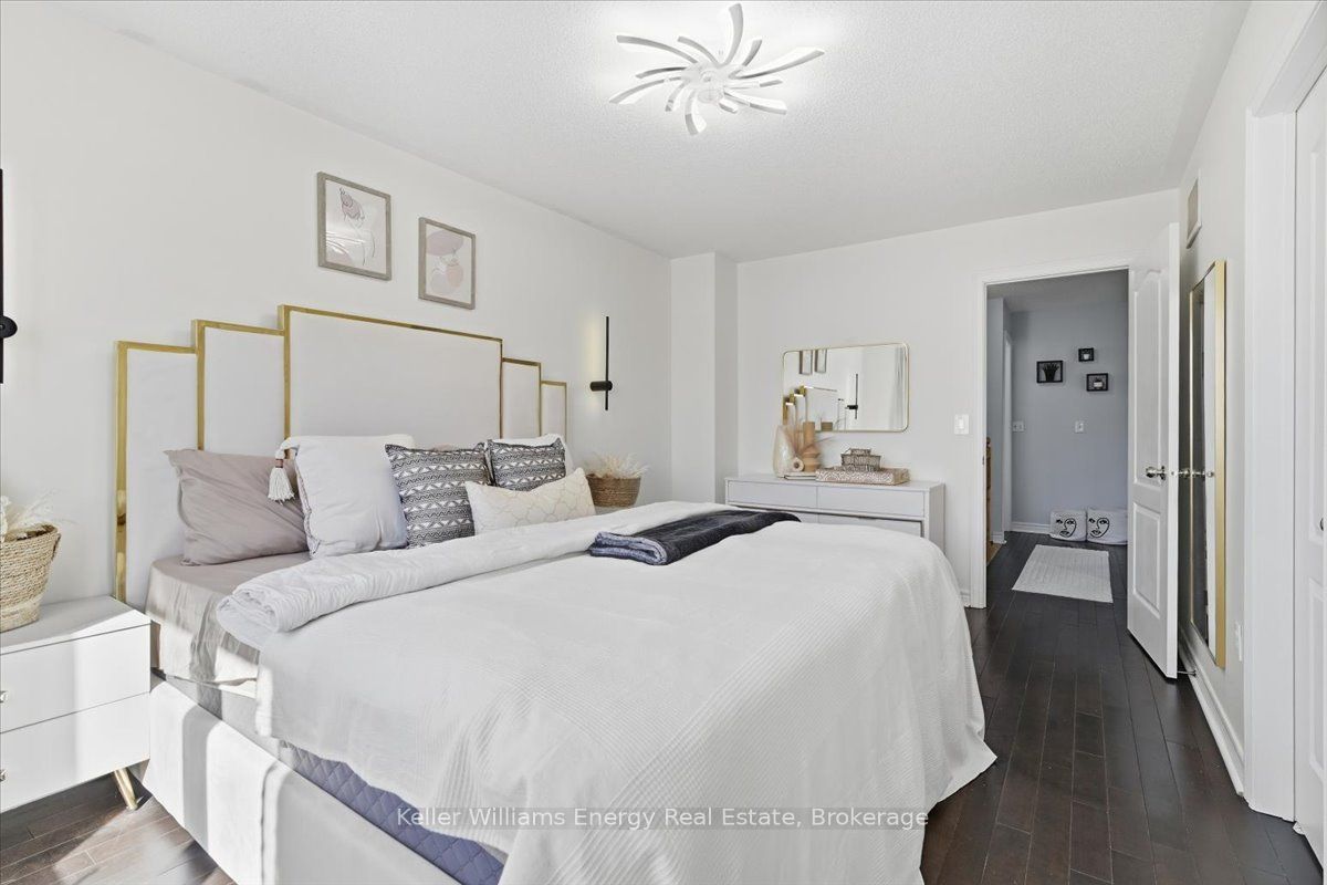 2464 Earl Grey Avenue Property Photo 15