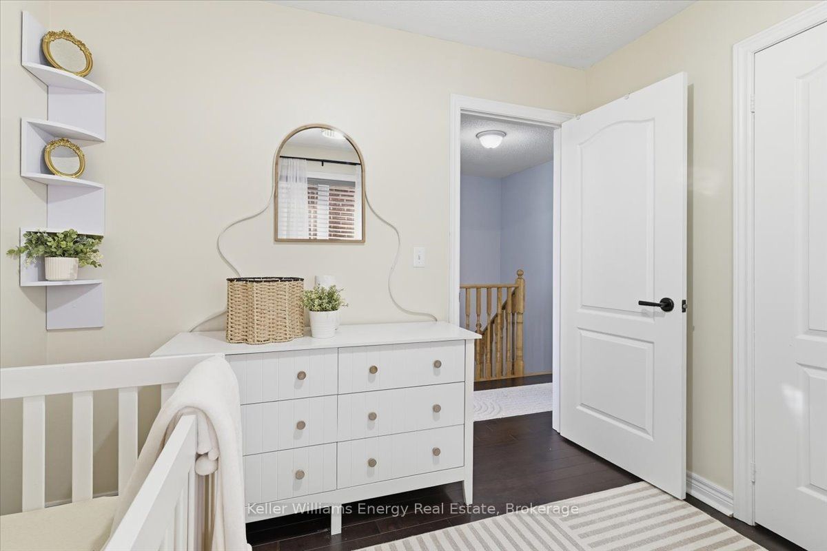 2464 Earl Grey Avenue Property Photo 18