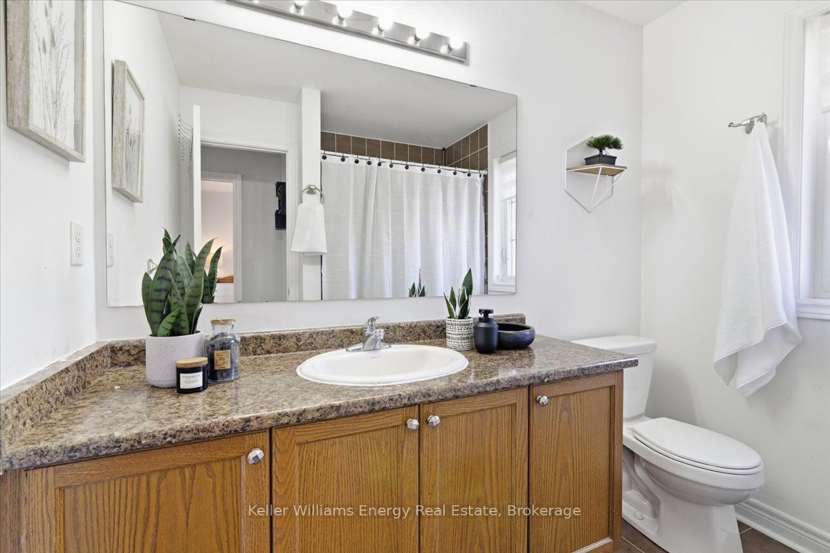 2464 Earl Grey Avenue Property Photo 21