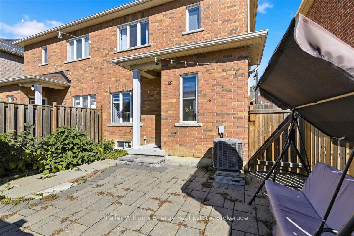 2464 Earl Grey Avenue Property Photo 24