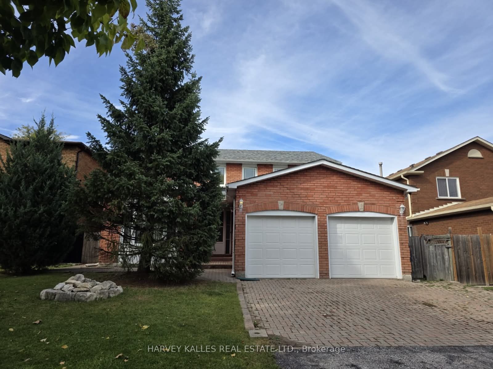 1627 Rayleen Crescent Property Photo 1