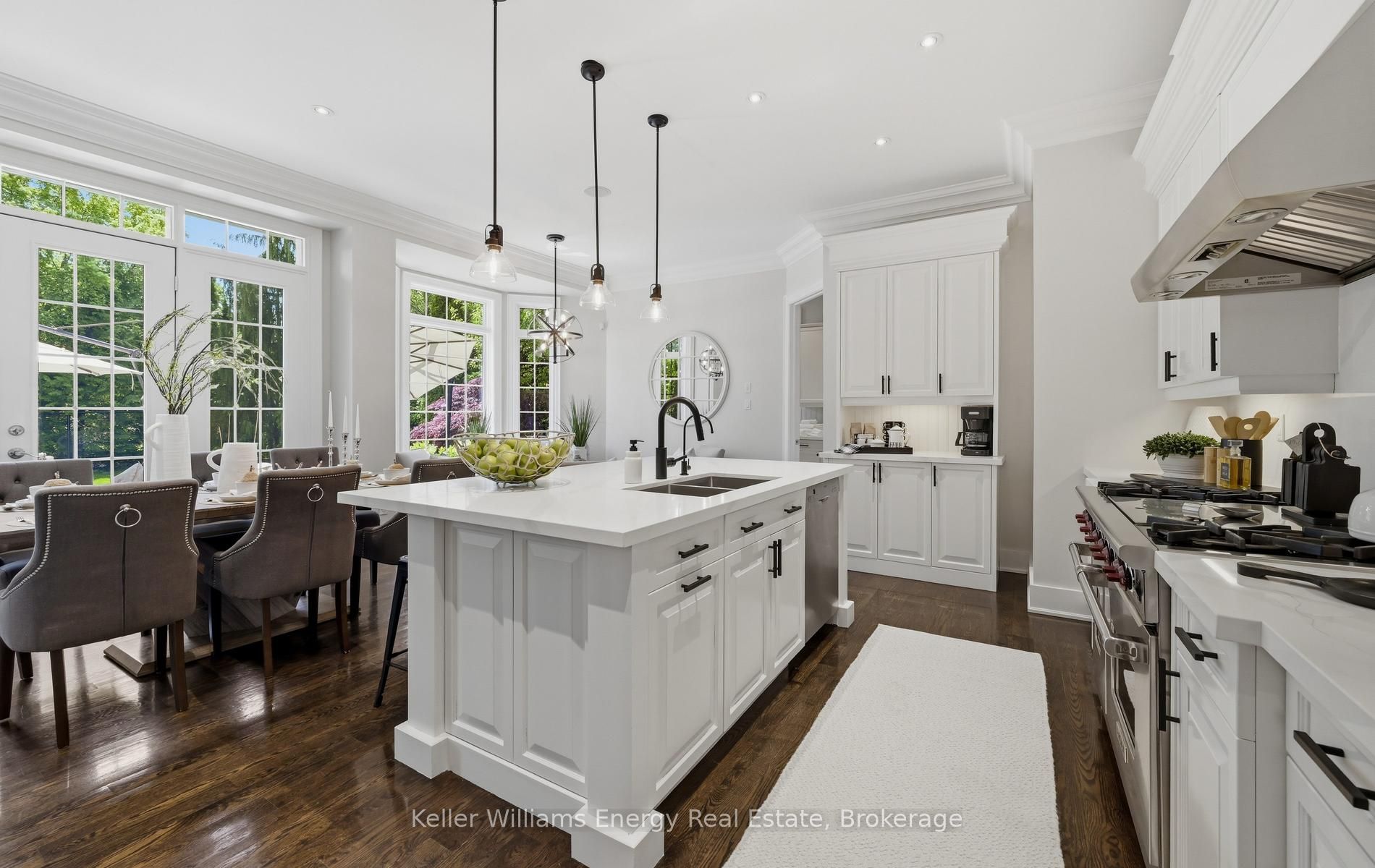 7 Woodington Court Property Photo 7