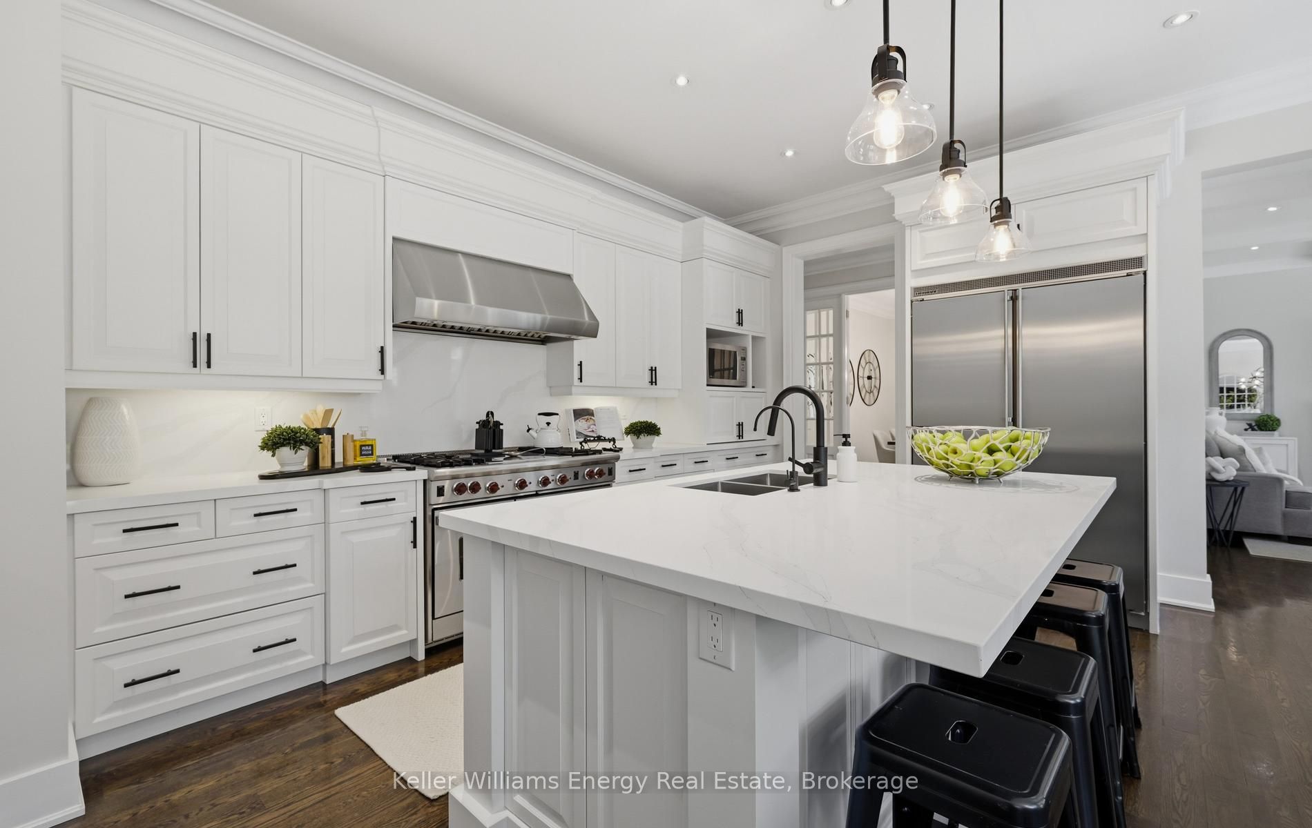 7 Woodington Court Property Photo 10