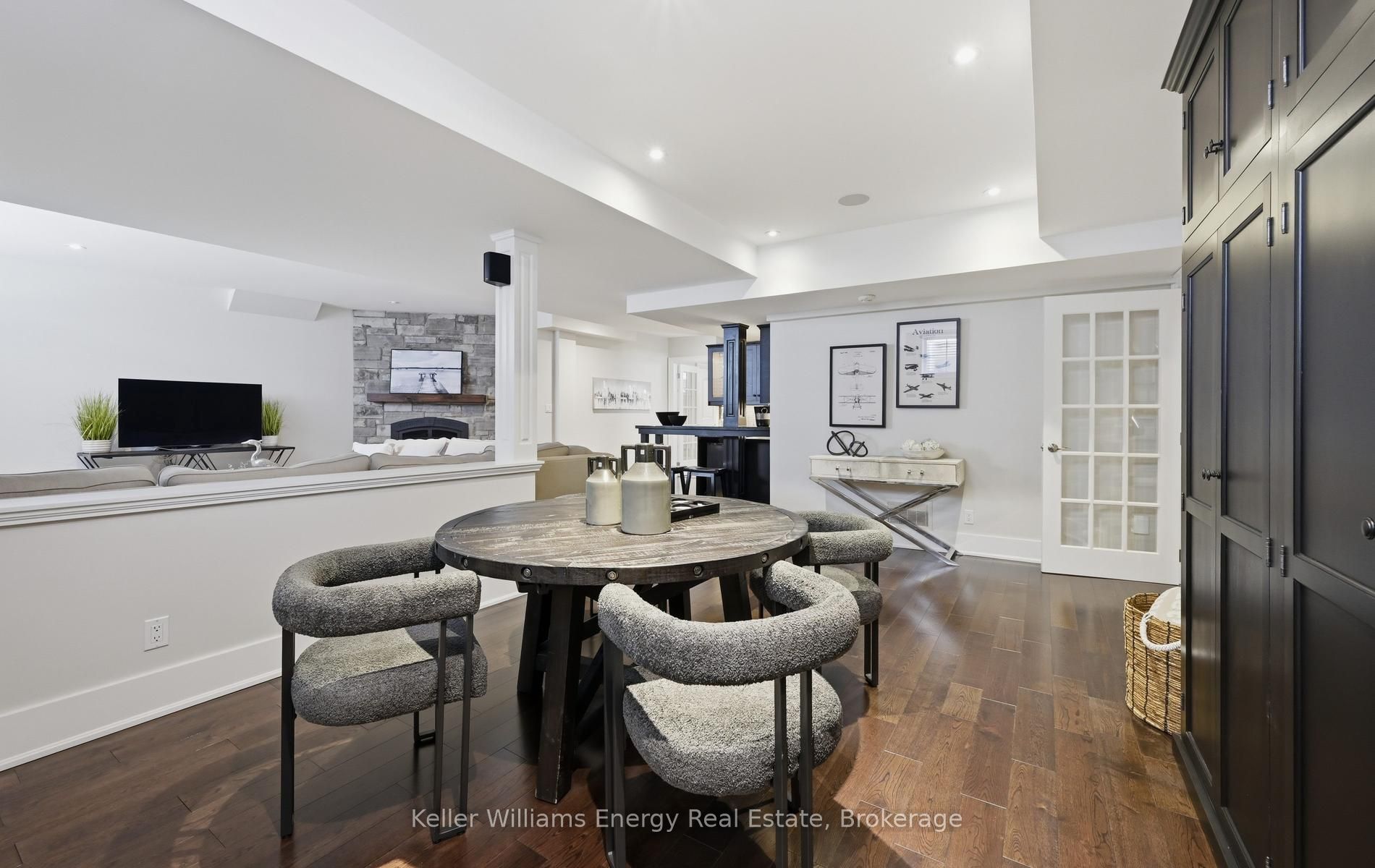 7 Woodington Court Property Photo 37