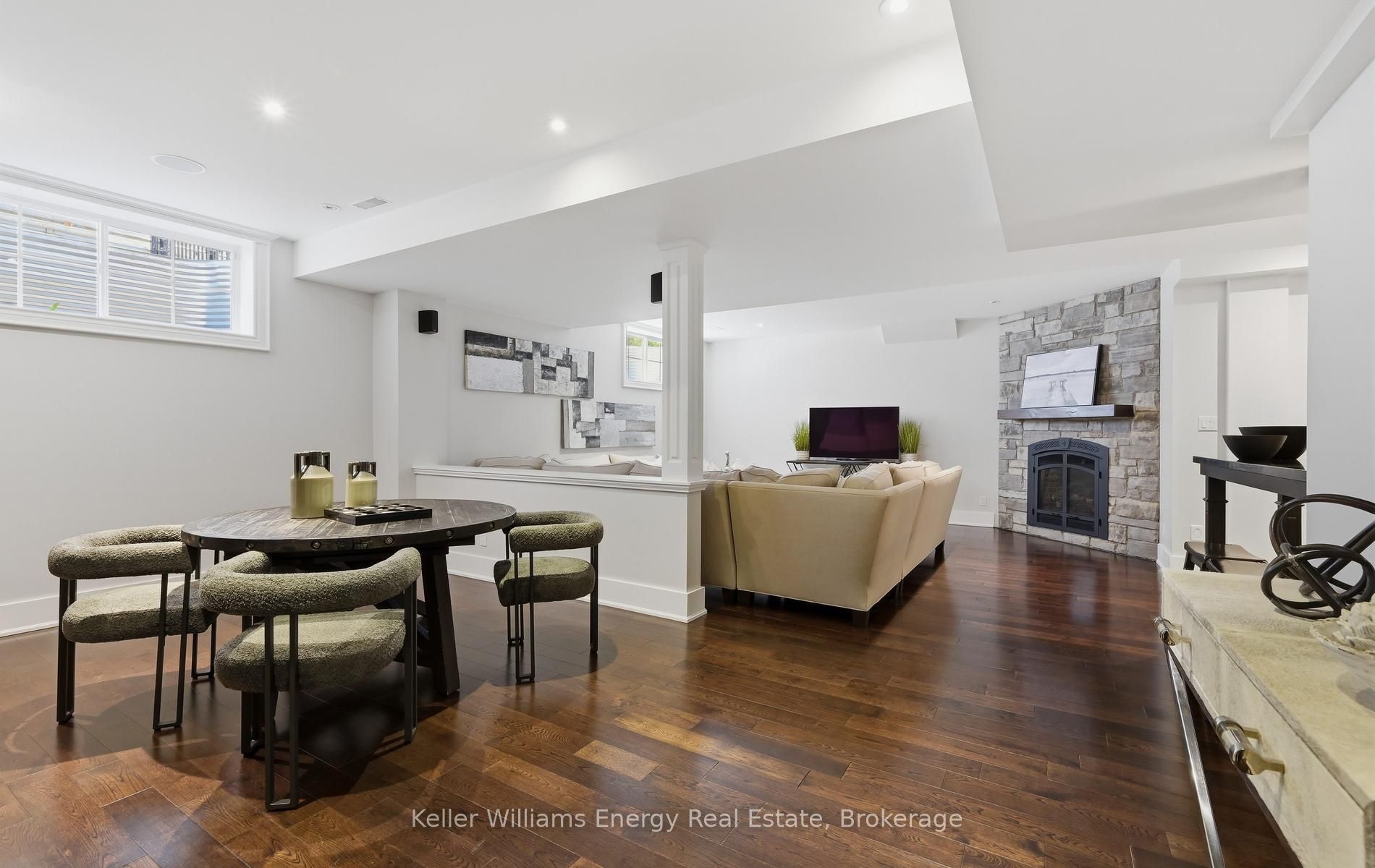 7 Woodington Court Property Photo 38