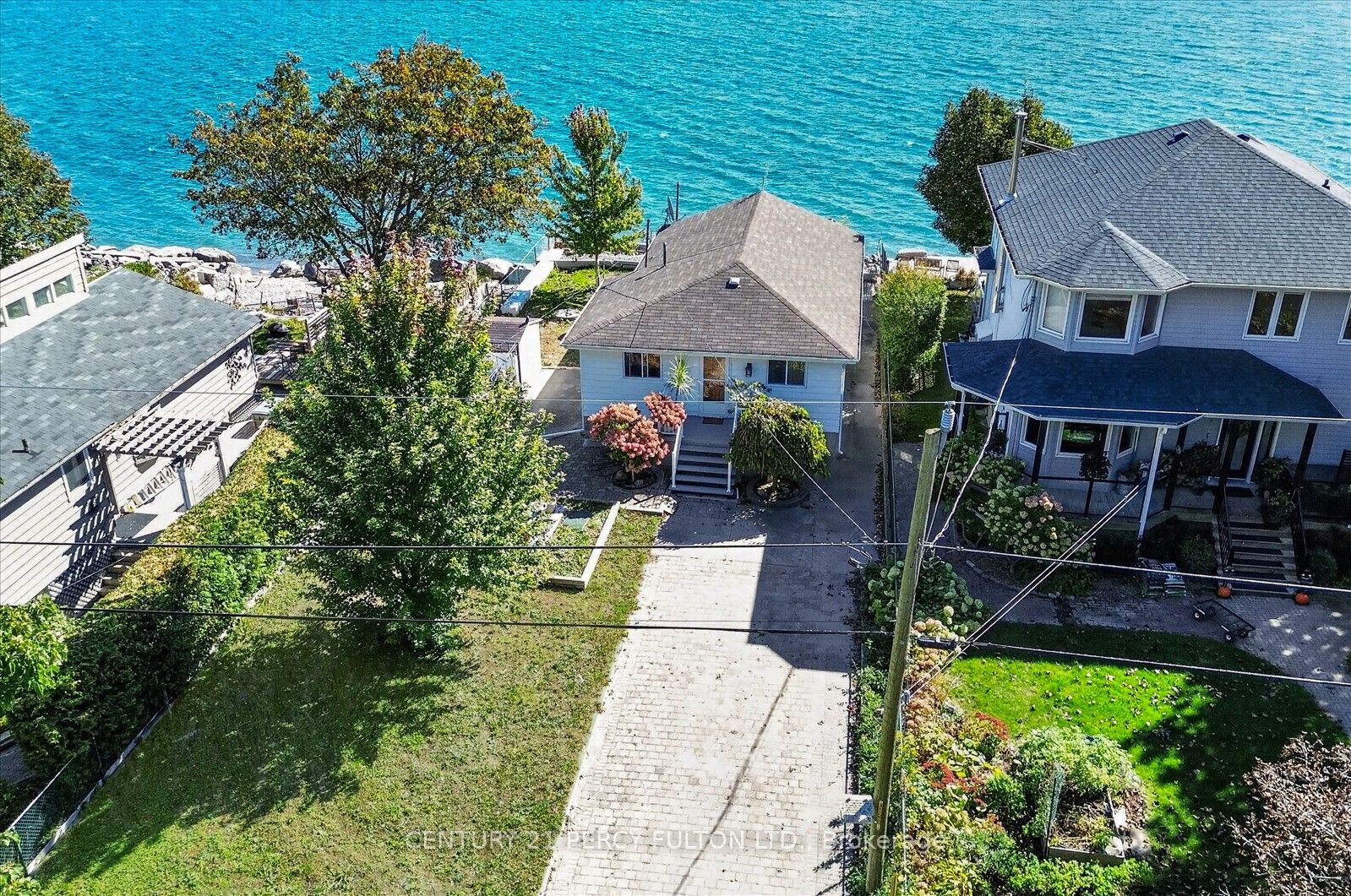 135 Cedar Crest Beach Road Property Photo 2